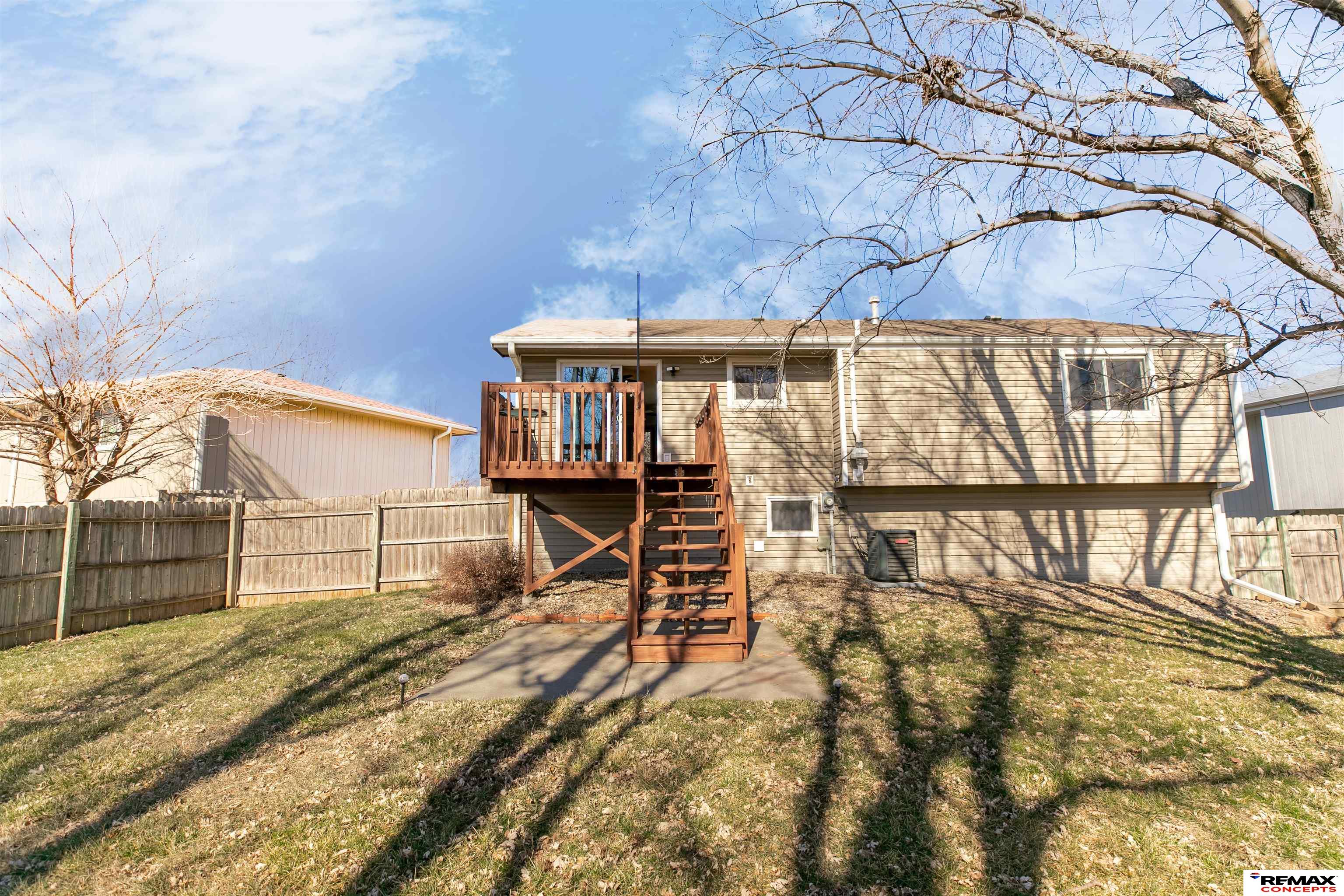 1027 Parkview Lane
