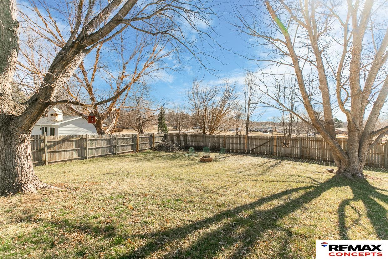 1027 Parkview Lane