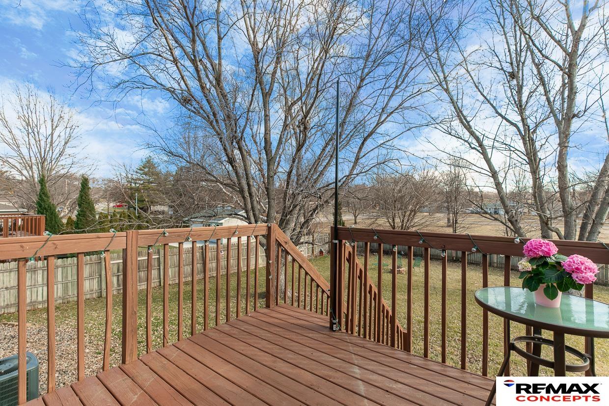 1027 Parkview Lane