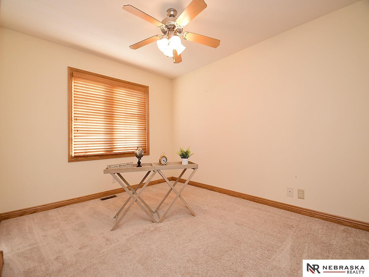 825 Larkspur Drive