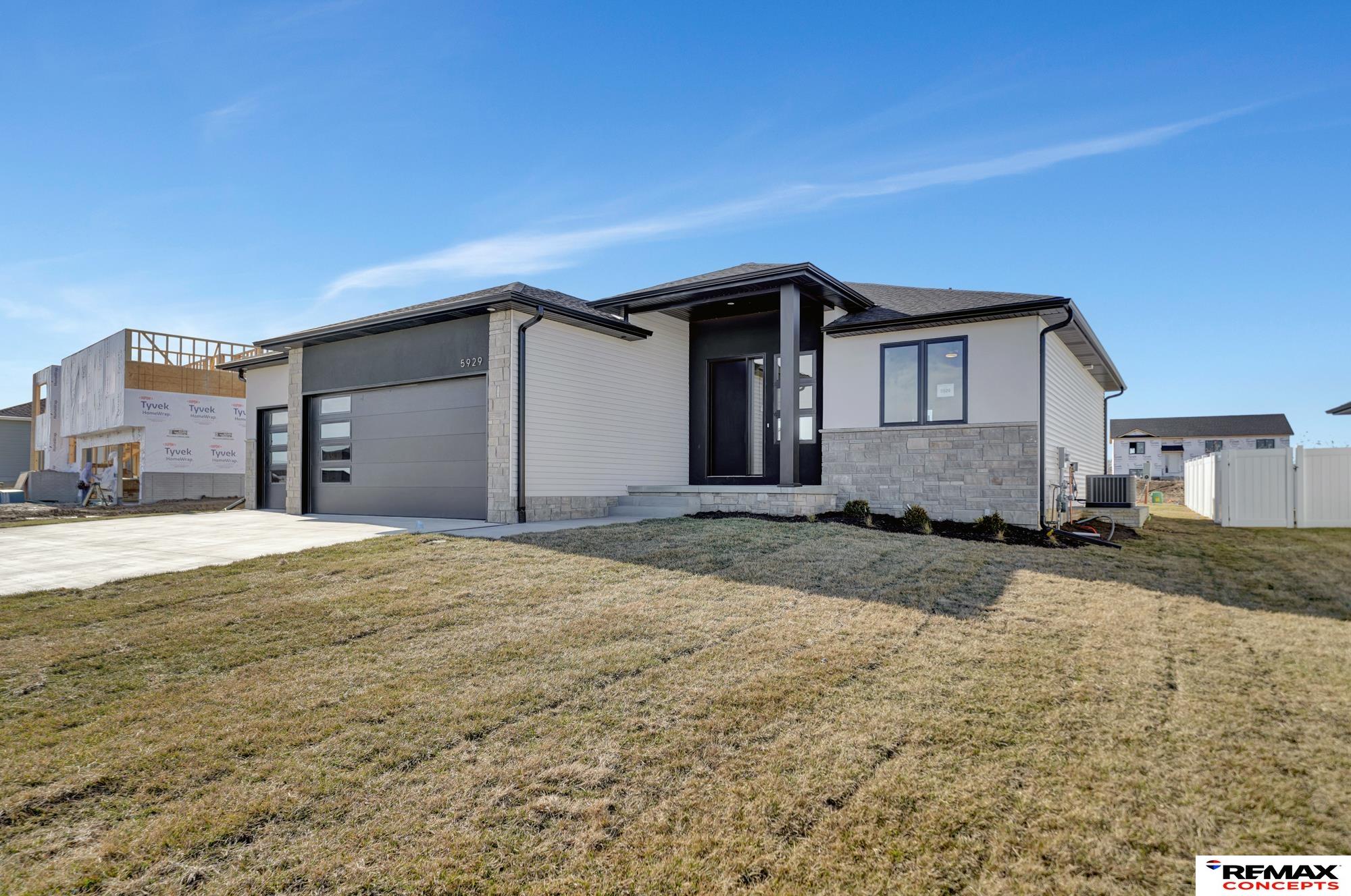 5929 SW Sierra Madre Drive