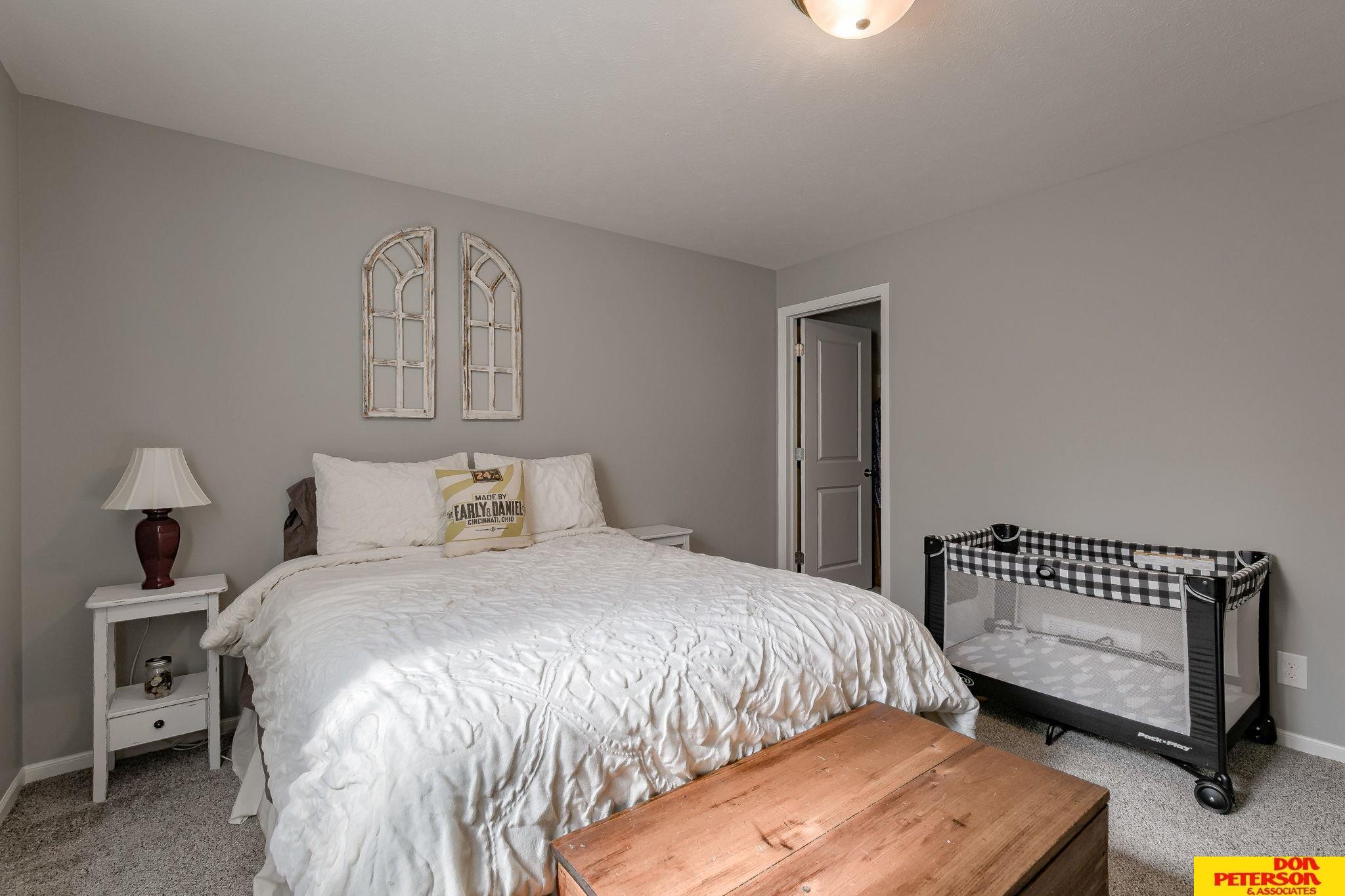 937 Hickory Hill Lane