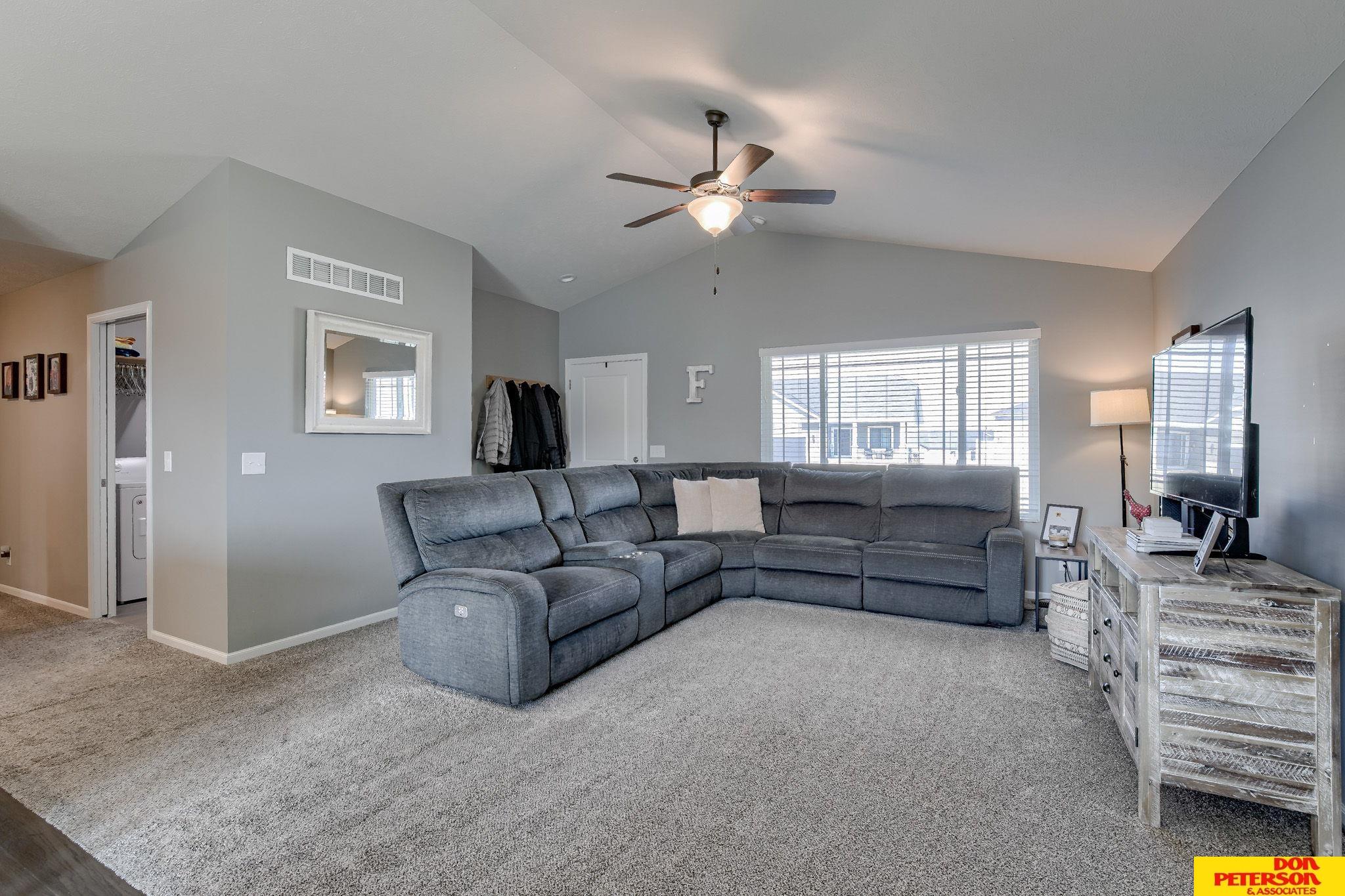 937 Hickory Hill Lane