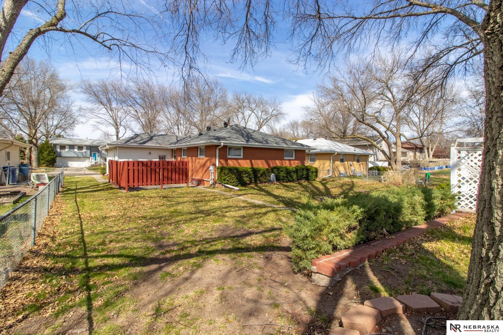 4521 Gertie Avenue