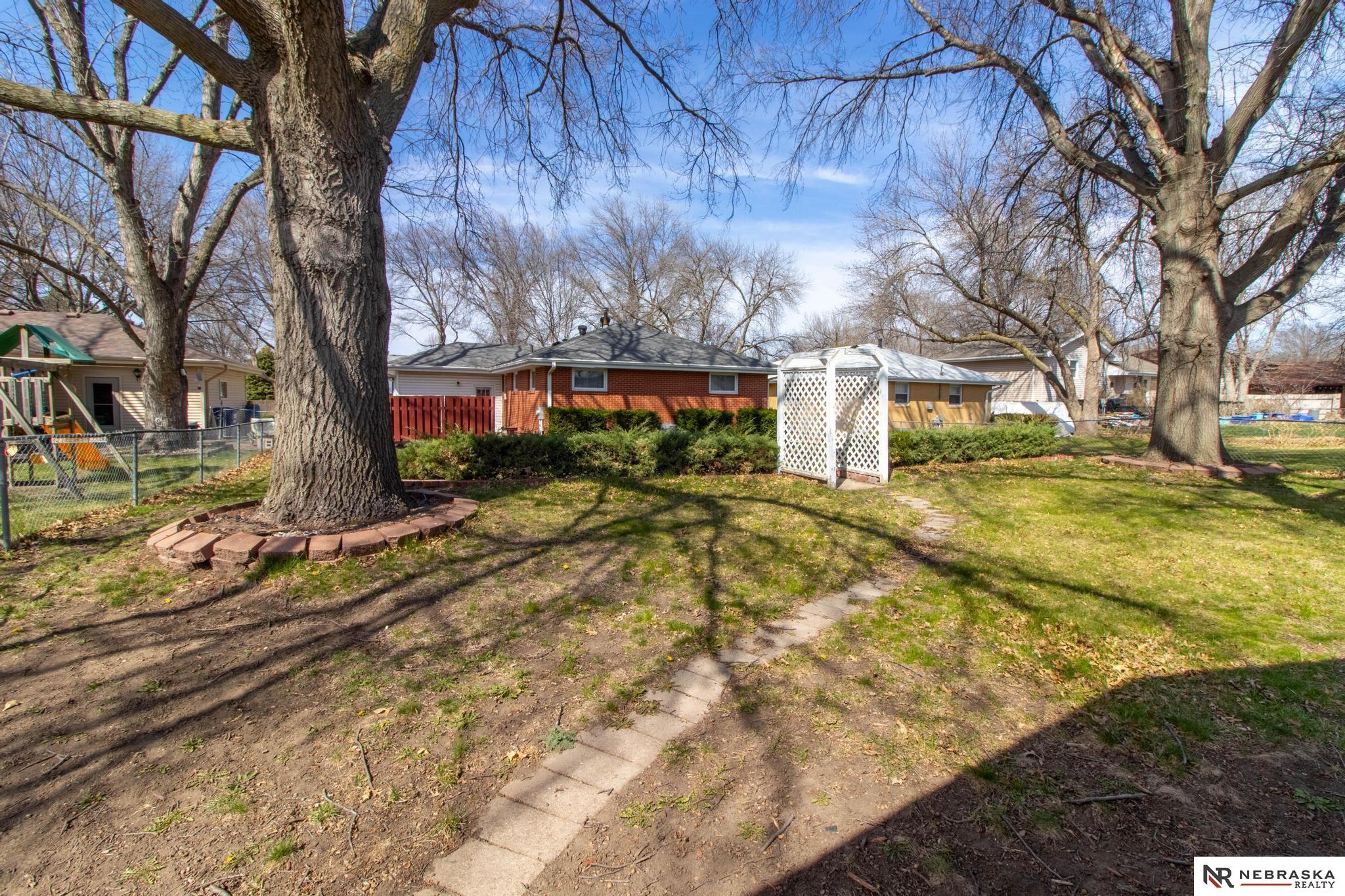 4521 Gertie Avenue