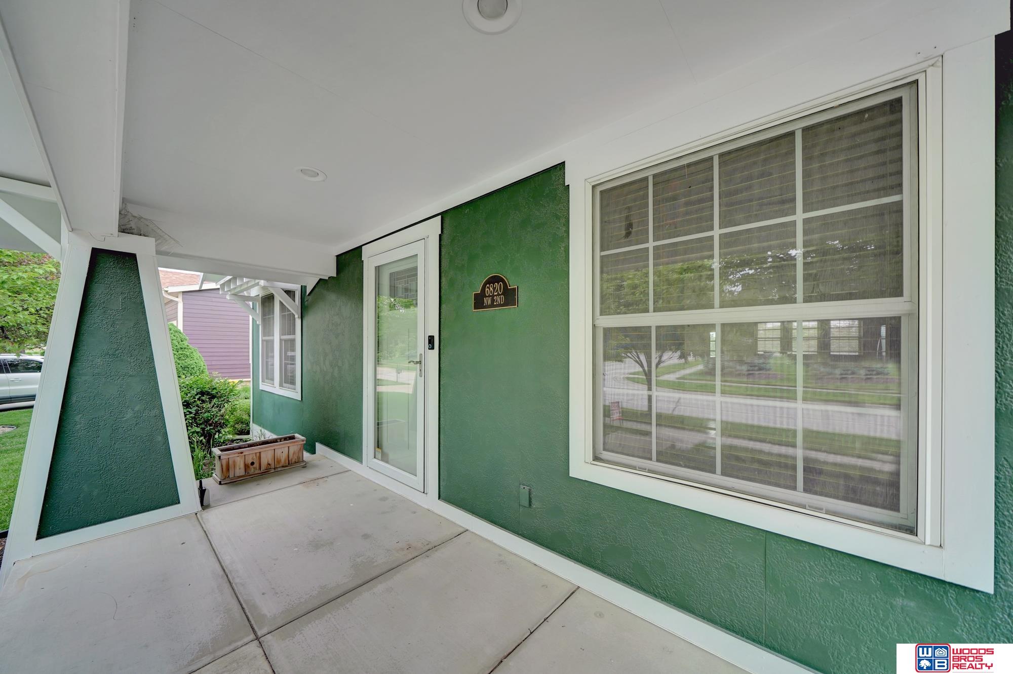 6820 NW 2nd Street