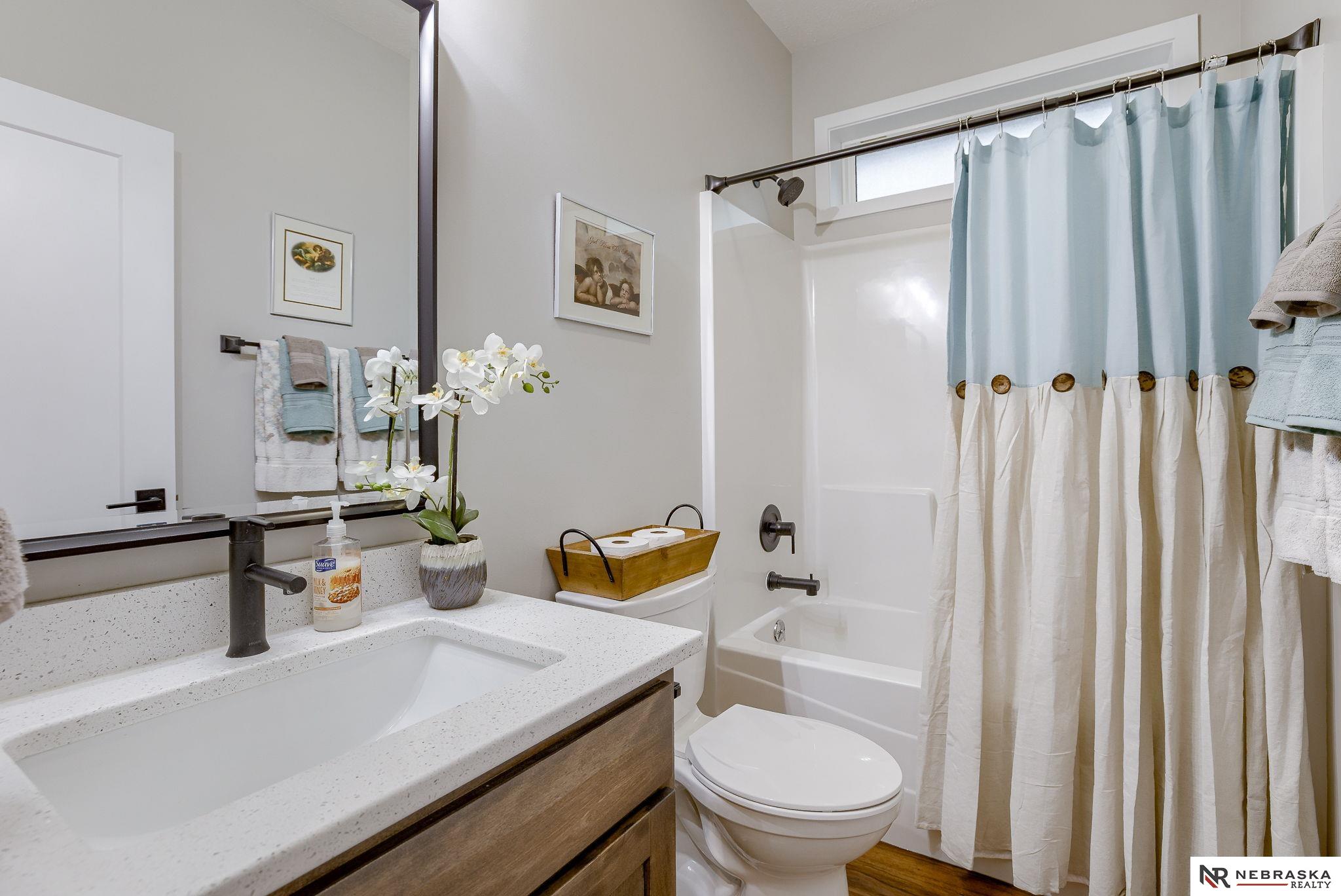 531 N 105th Street