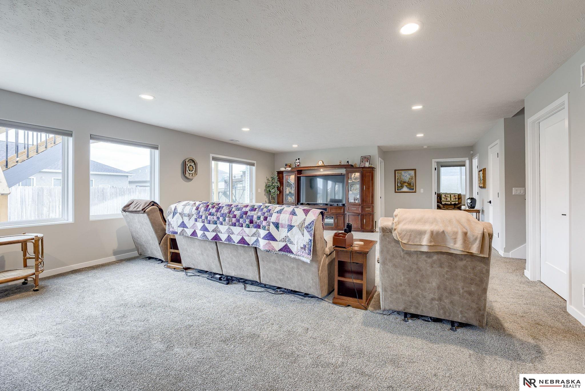 531 N 105th Street