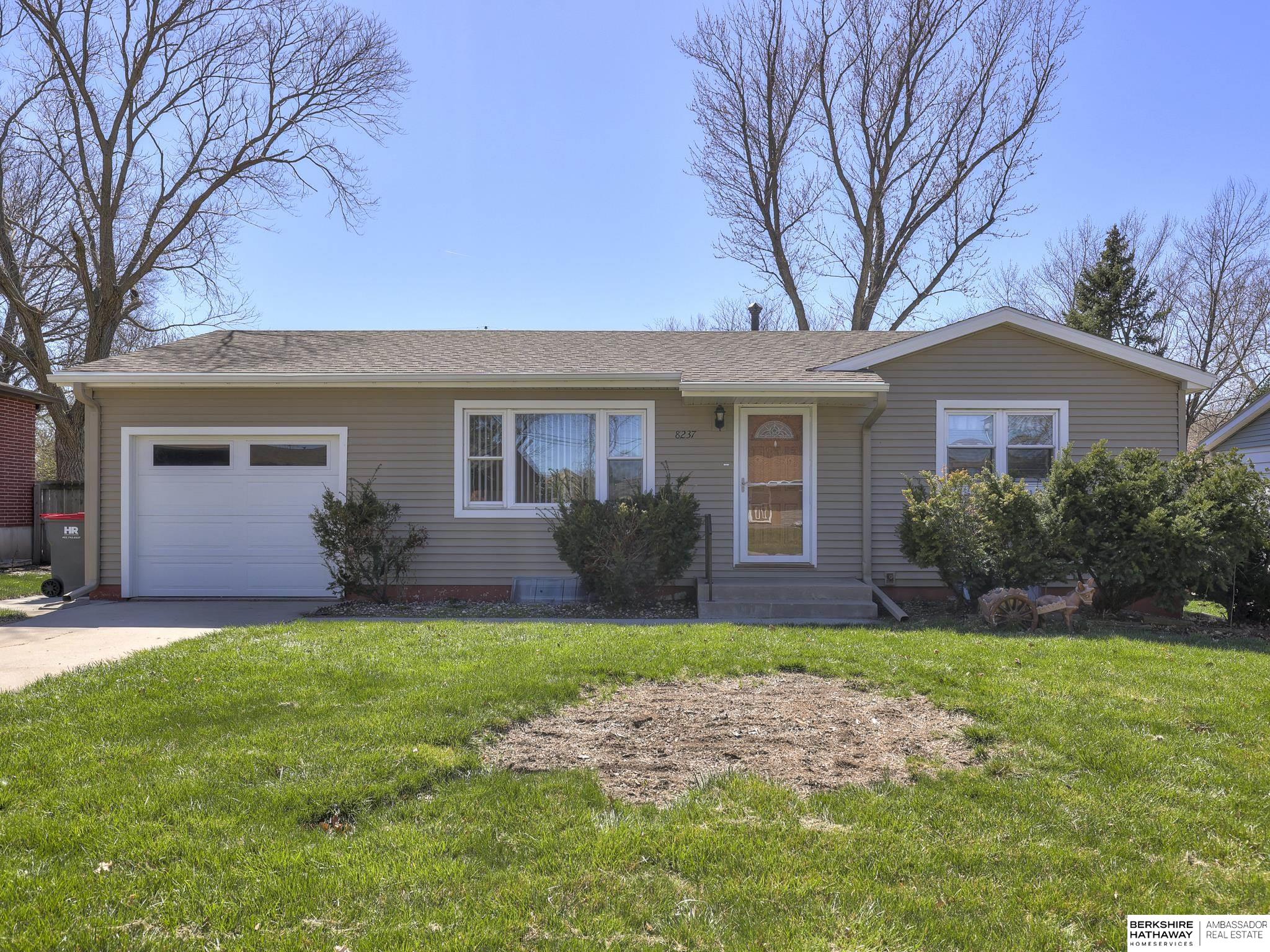 8237 Chestnut Lane