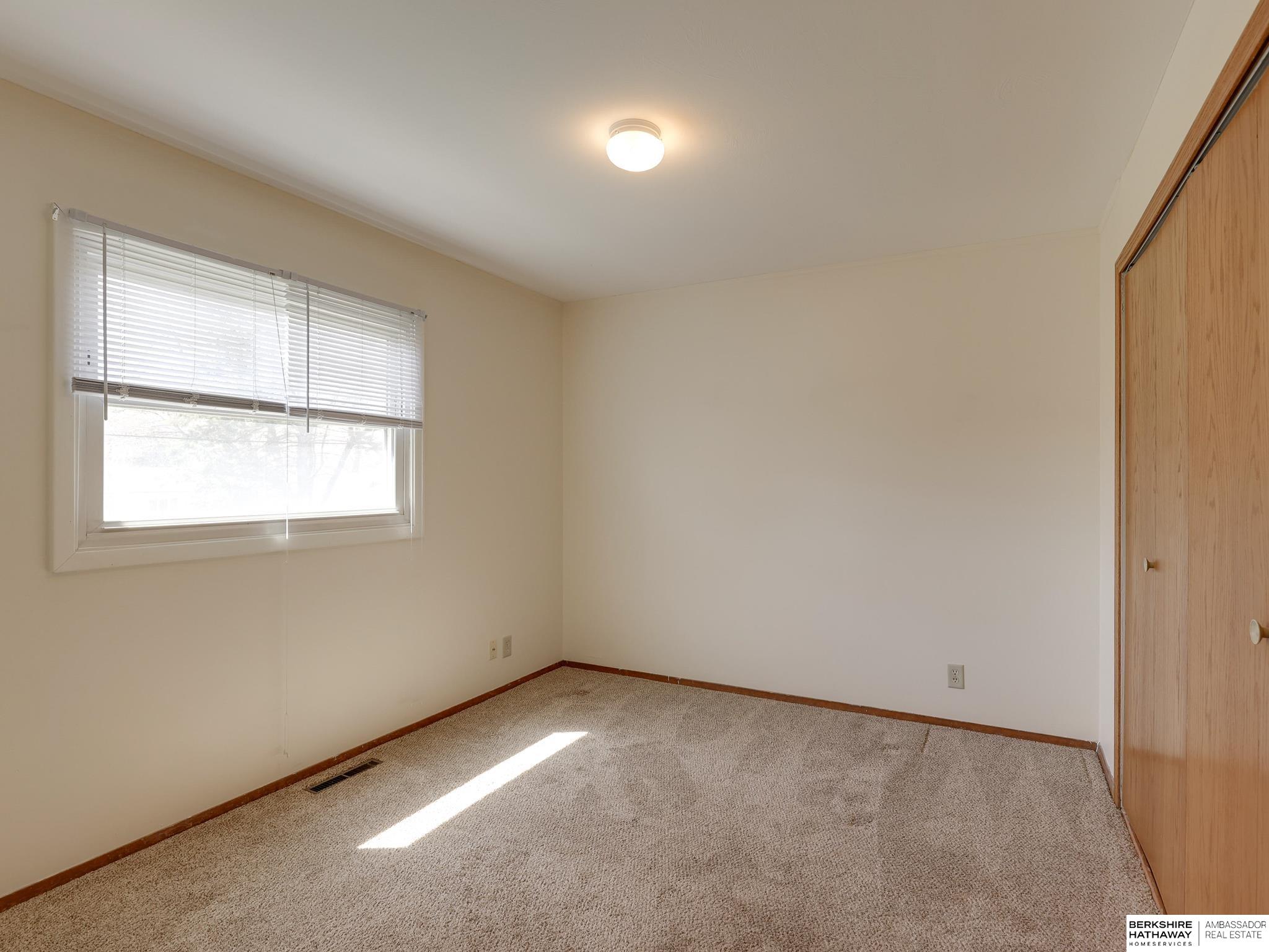 8237 Chestnut Lane