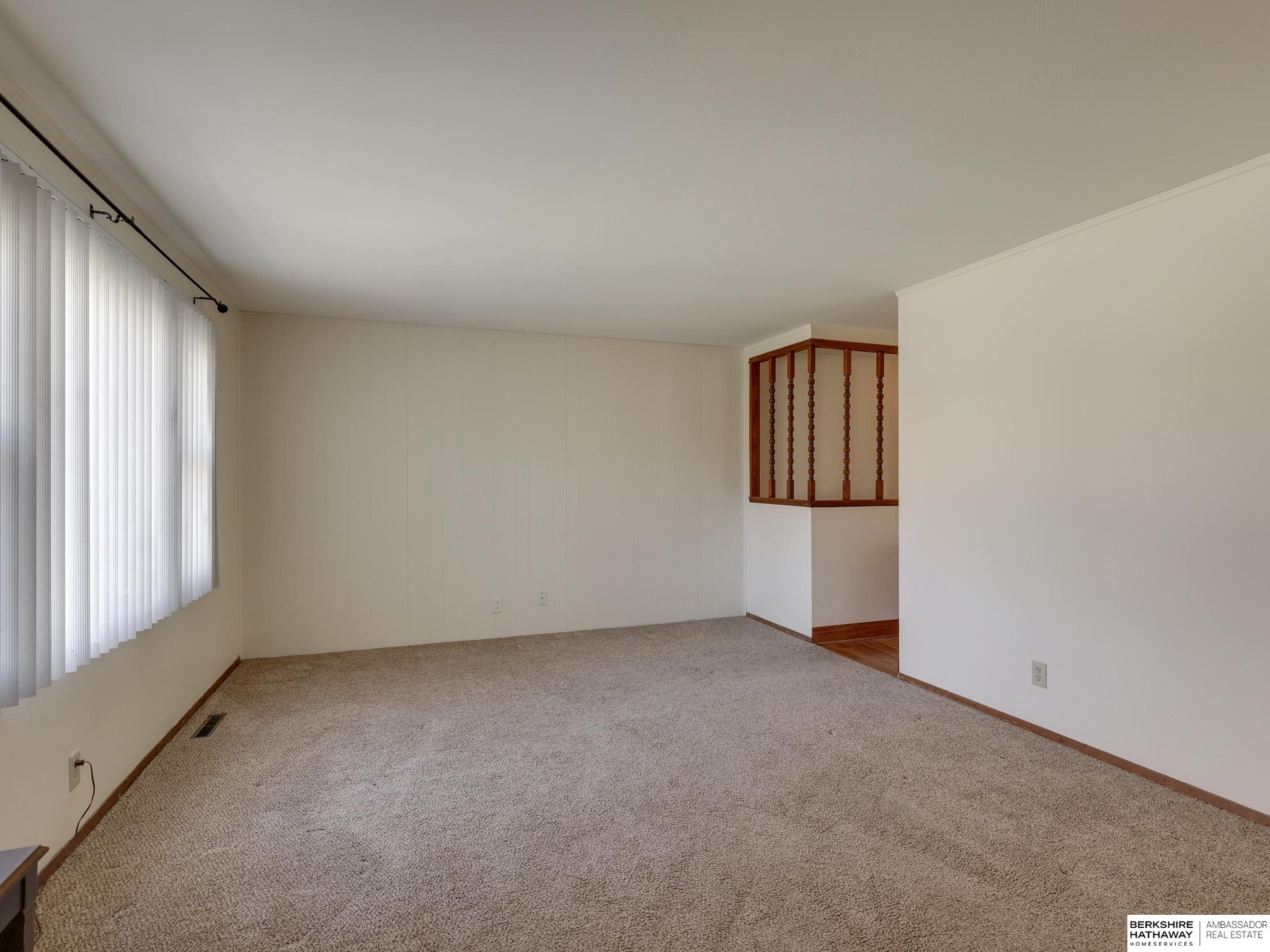 8237 Chestnut Lane