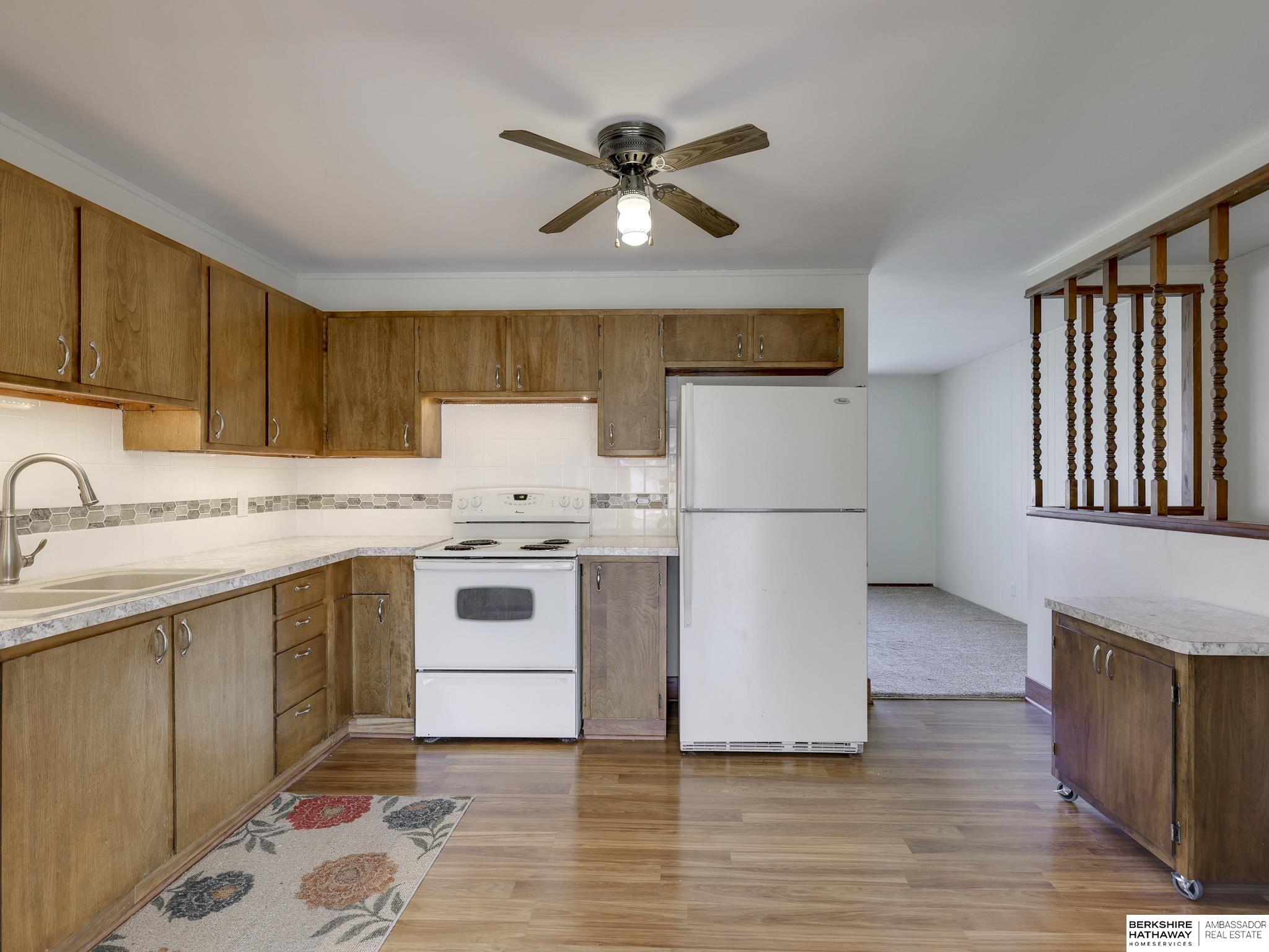 8237 Chestnut Lane