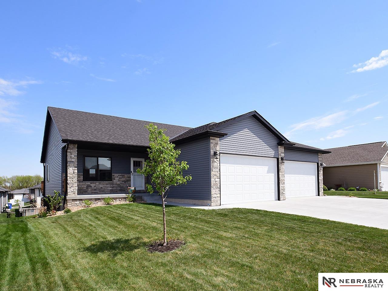 3250 N 93rd Street