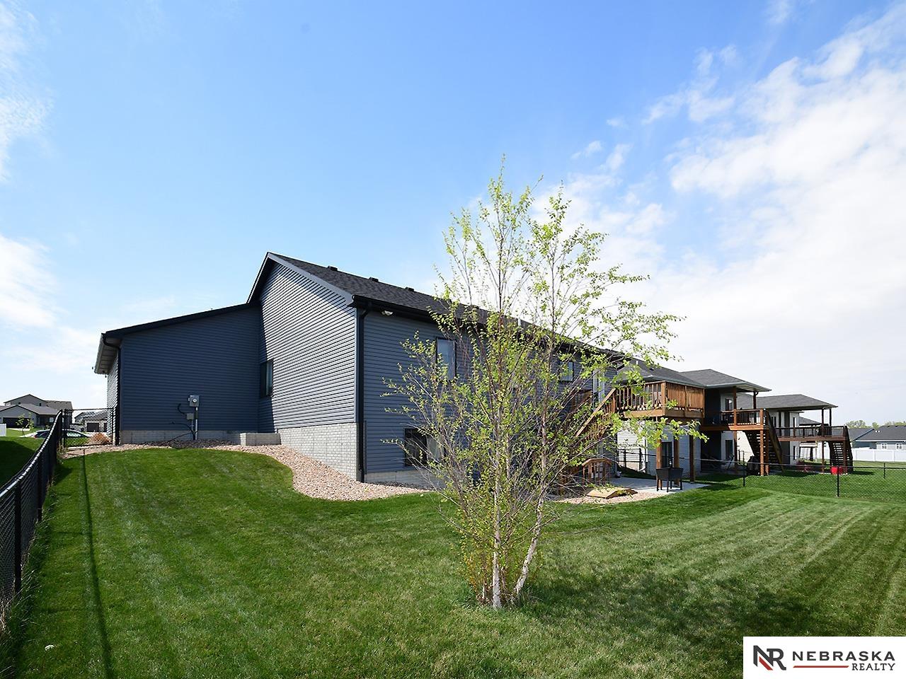 3250 N 93rd Street