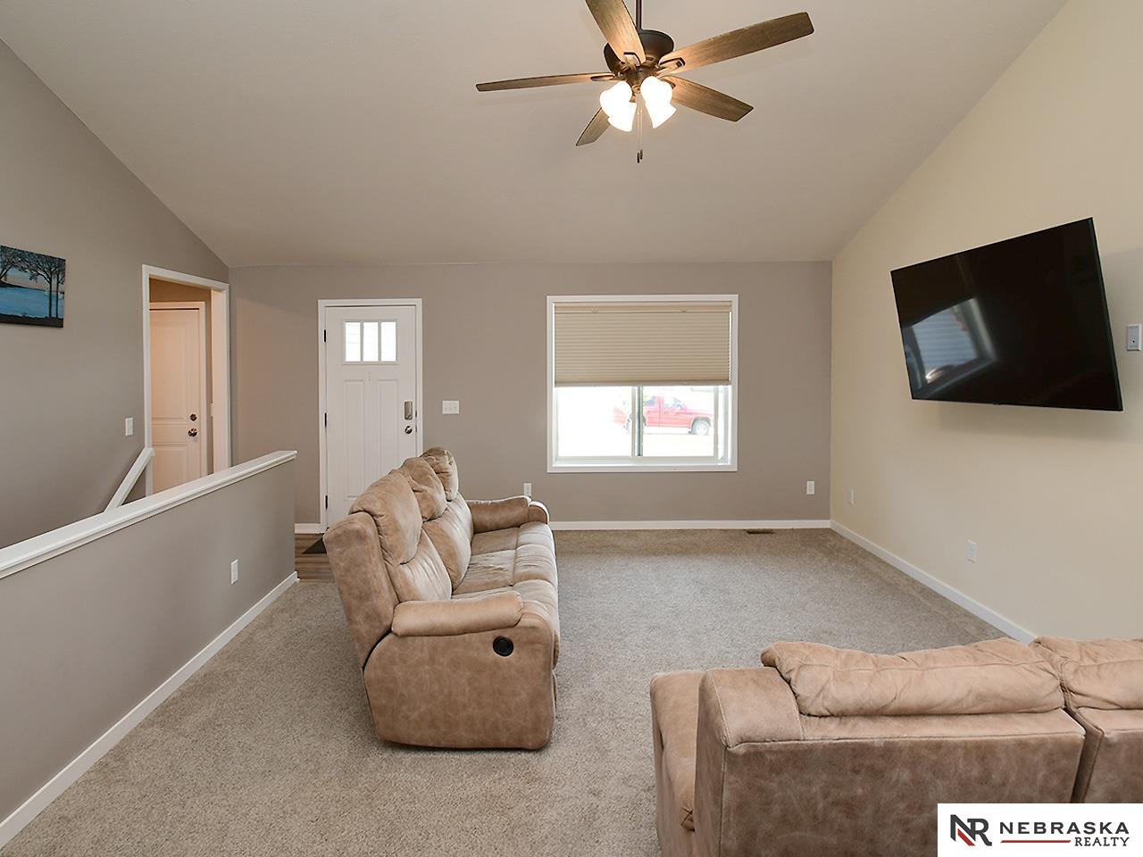 3250 N 93rd Street