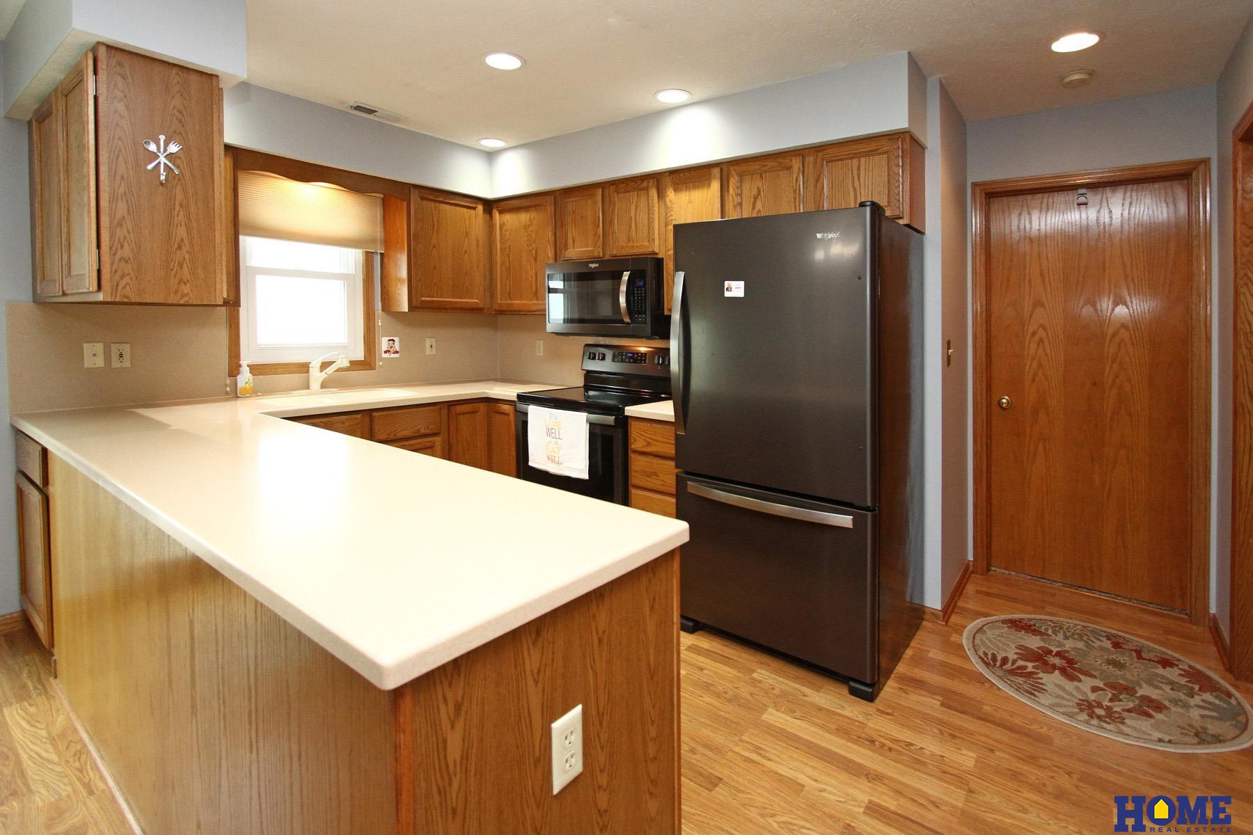 2549 N 69th Court