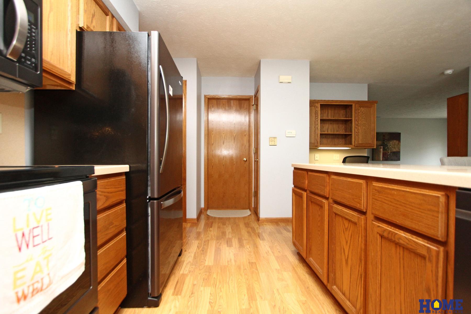 2549 N 69th Court