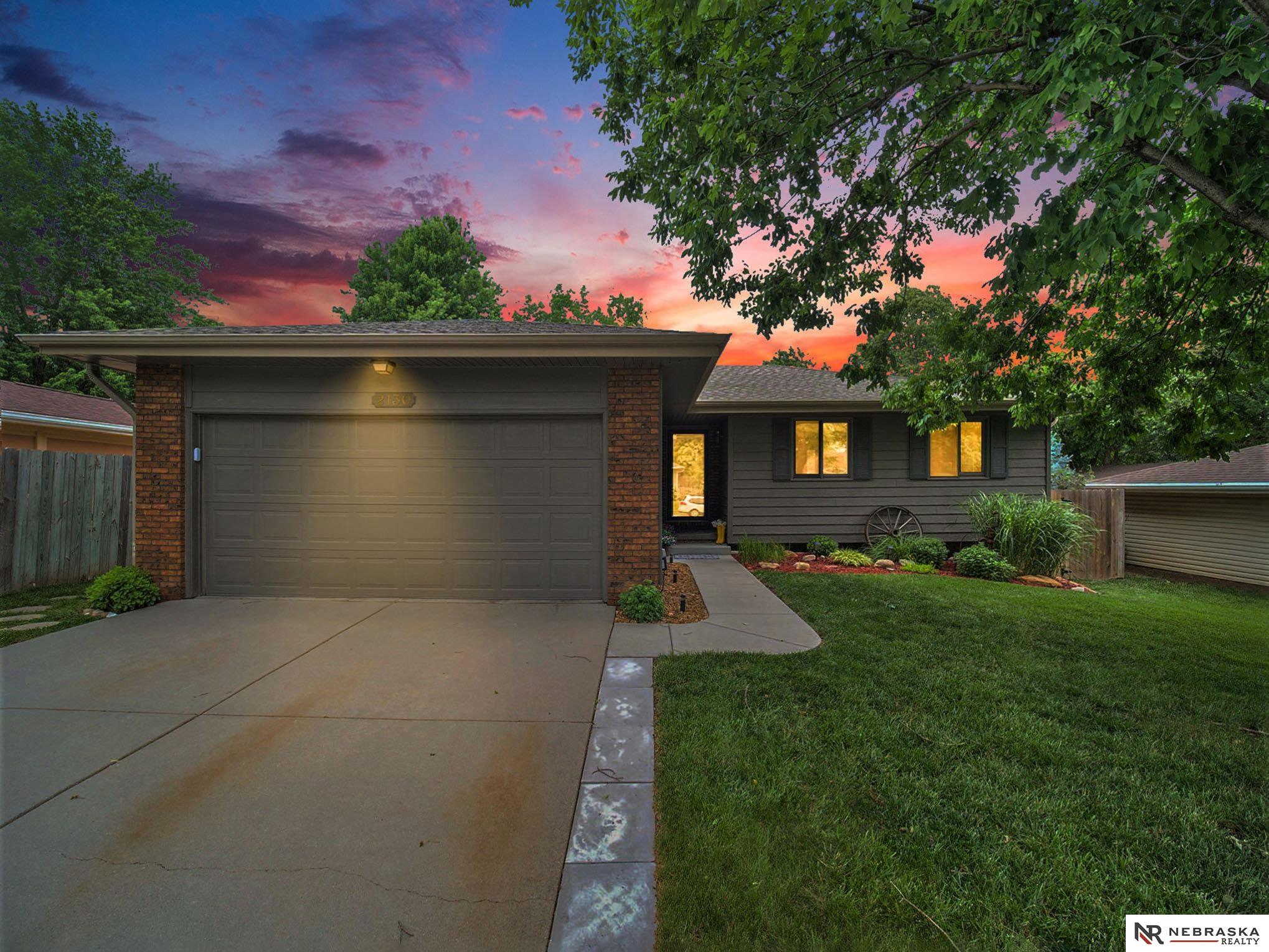 2130 W Plum Street