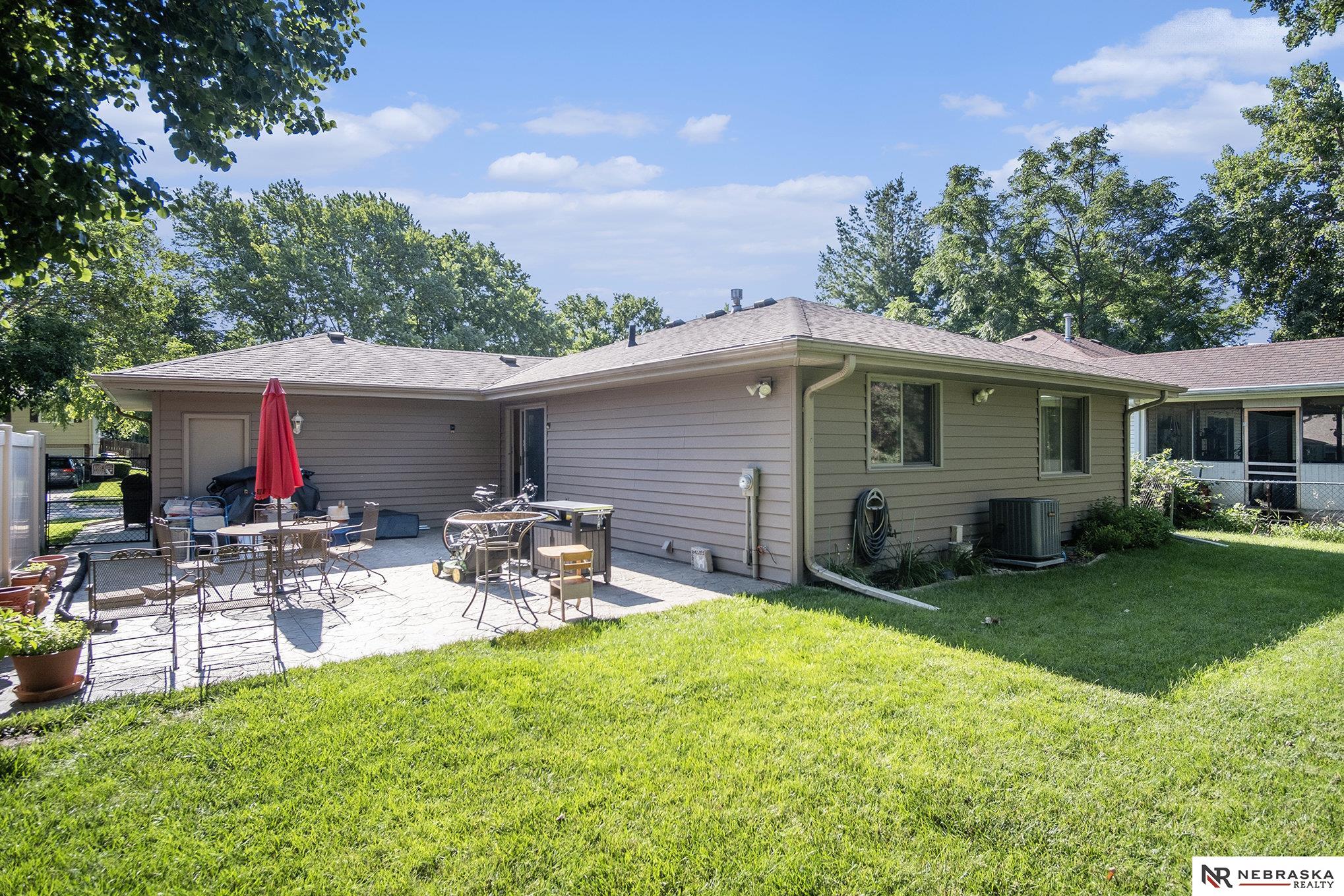 3911 Paxton Drive