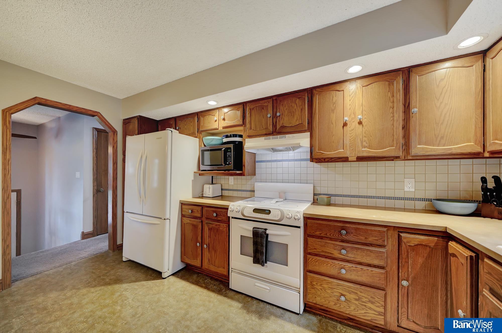 5610 Dove Circle