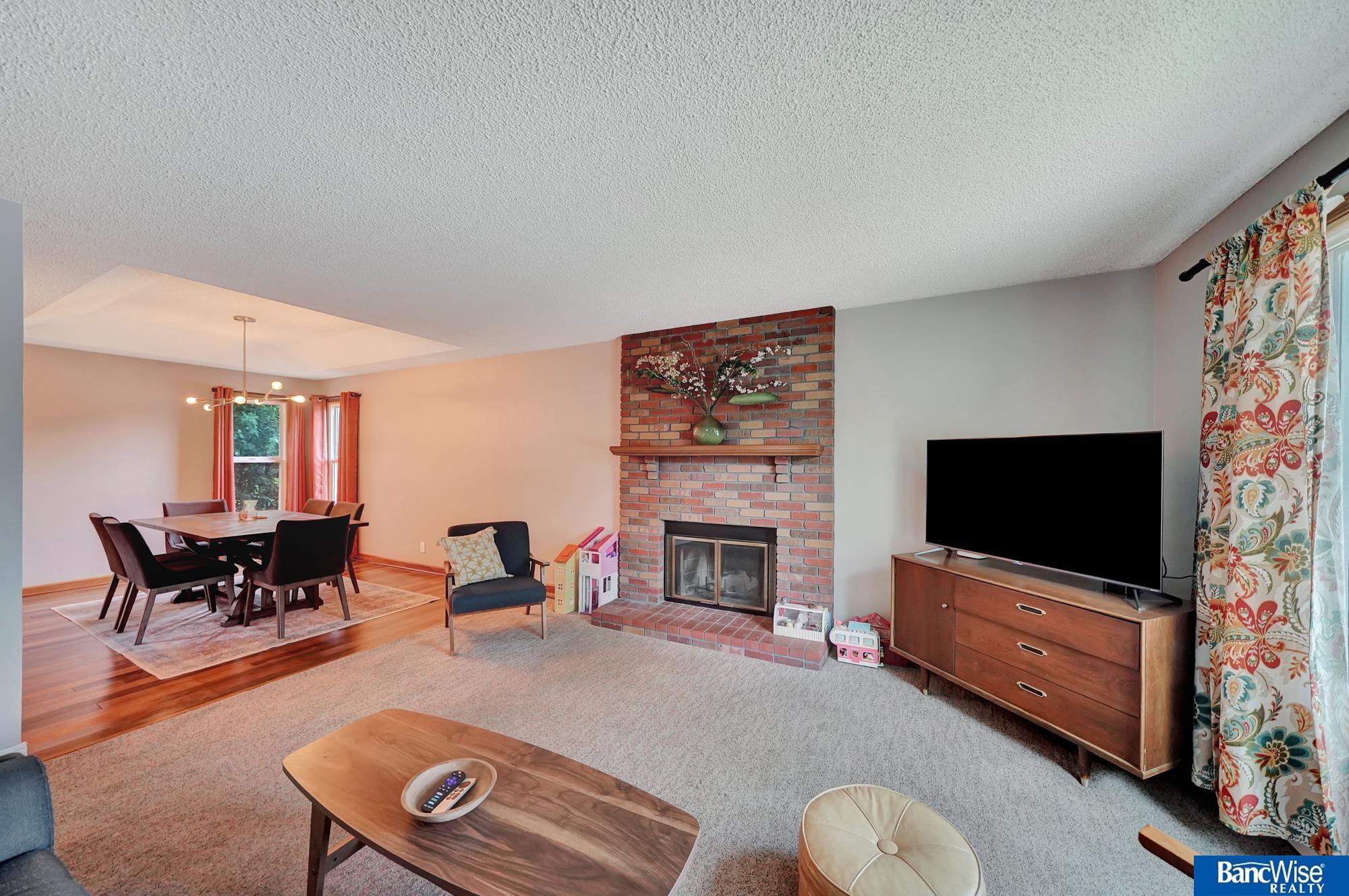 5610 Dove Circle