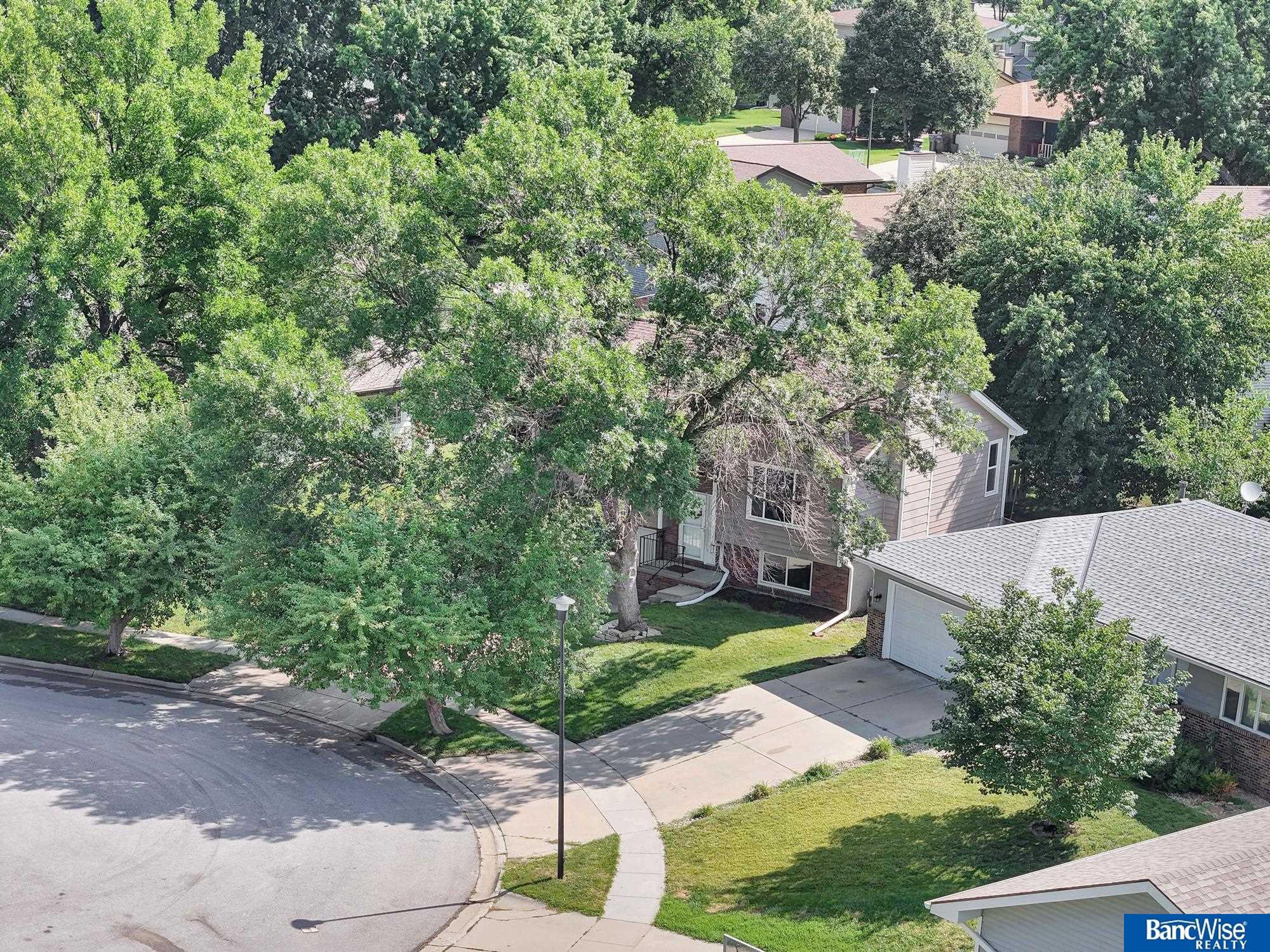 5610 Dove Circle