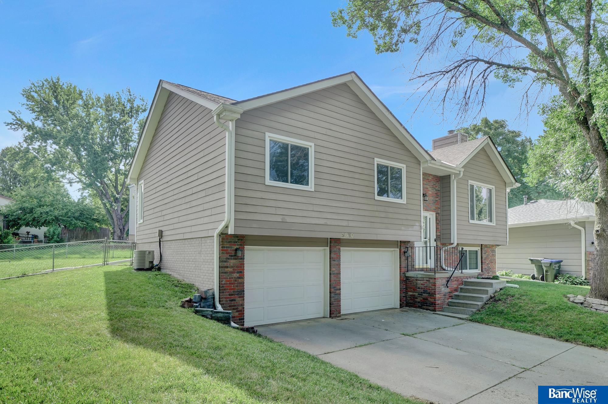 5610 Dove Circle
