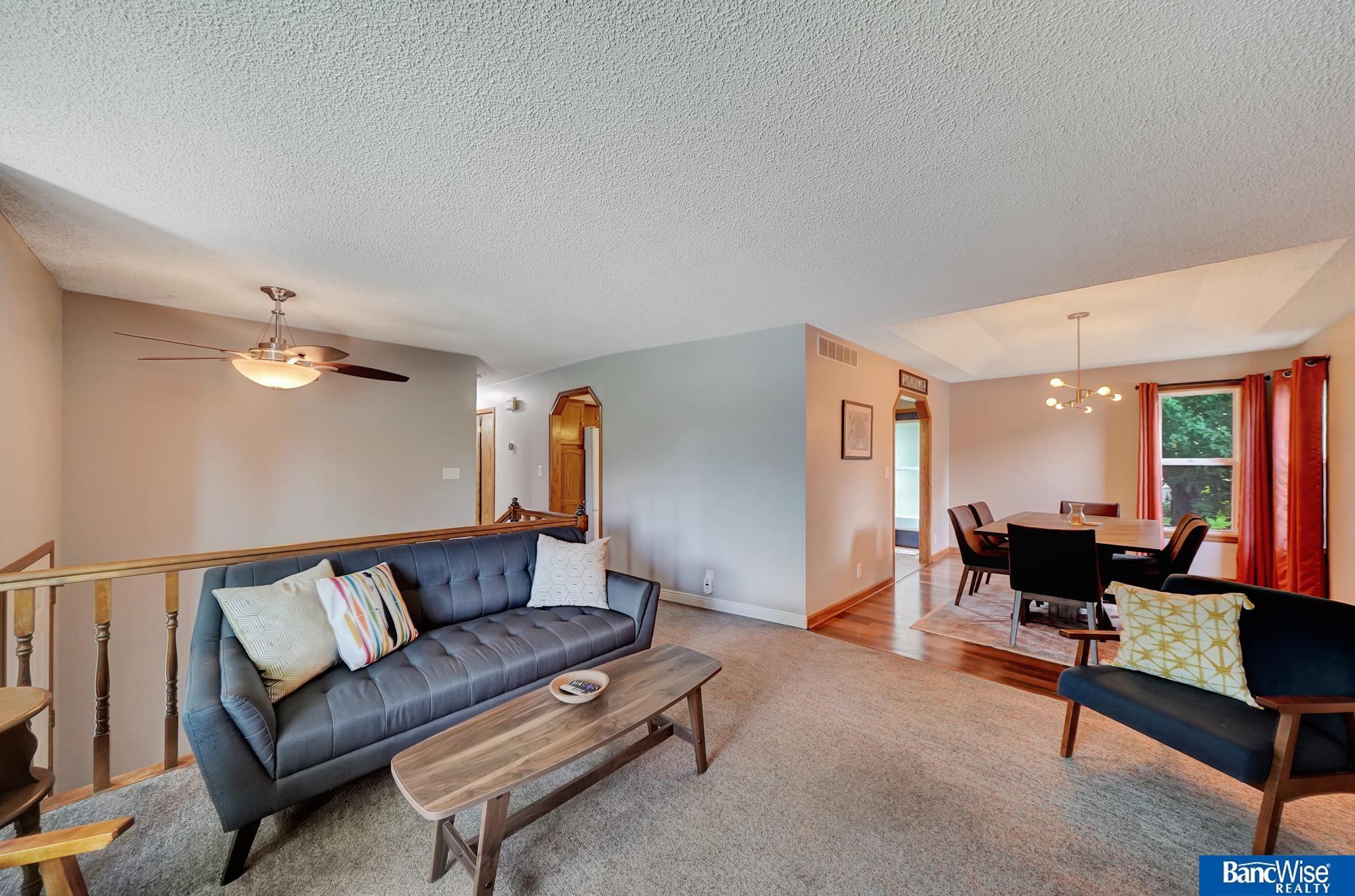 5610 Dove Circle