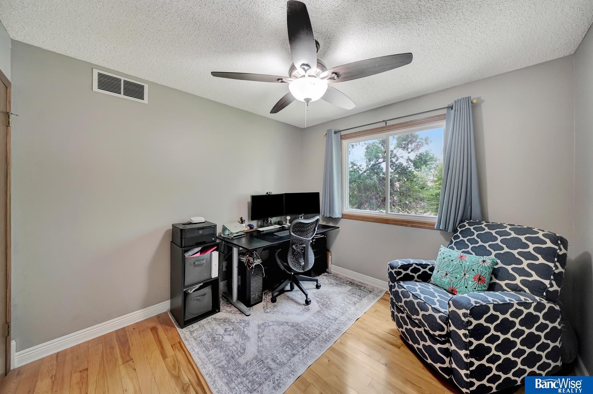 5610 Dove Circle