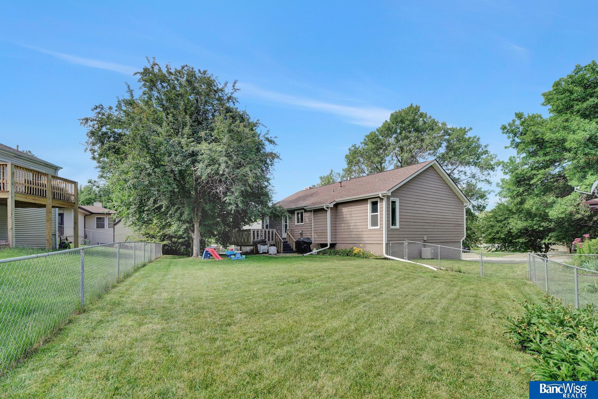 5610 Dove Circle