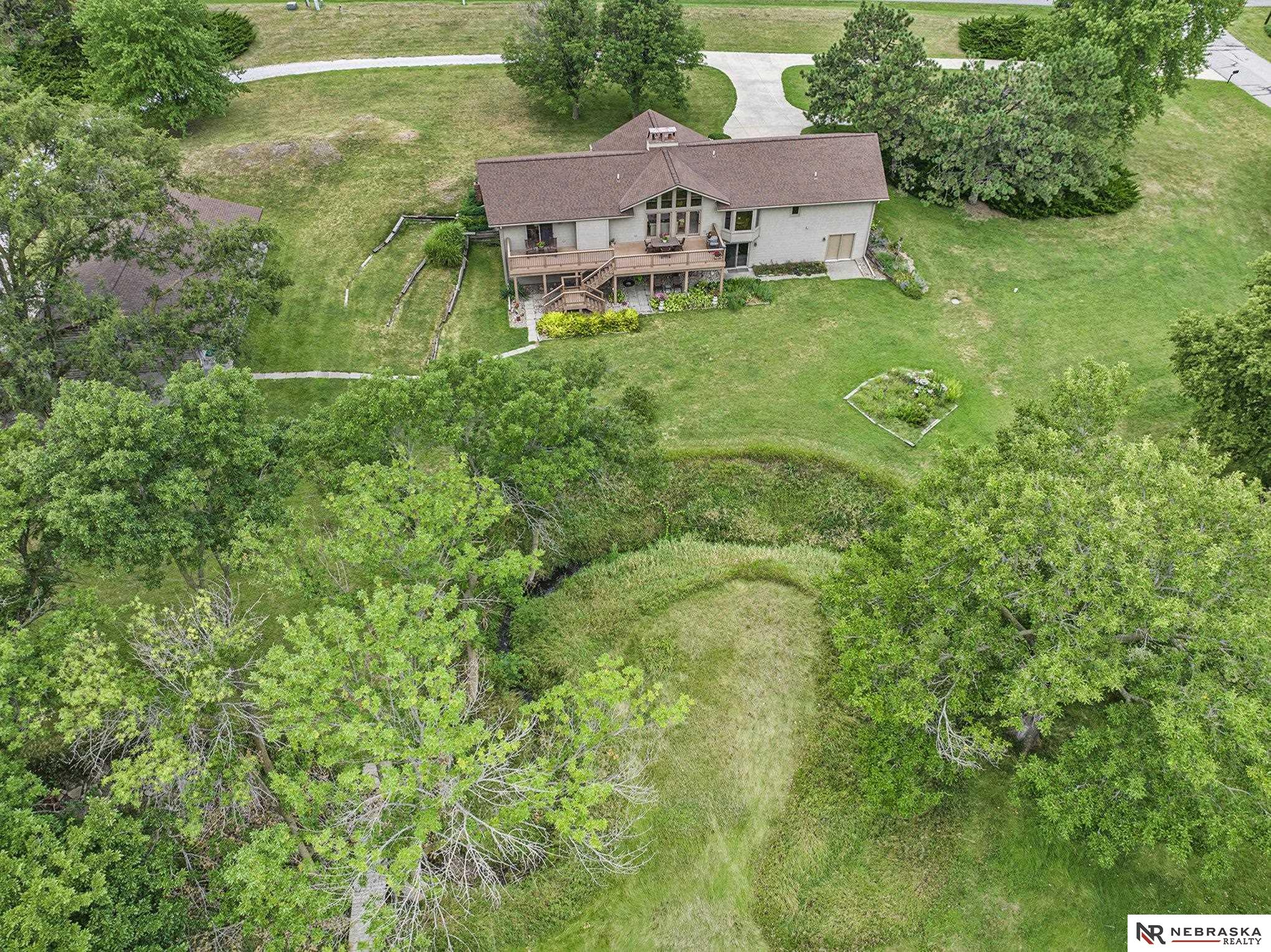 5601 Deerhaven Drive