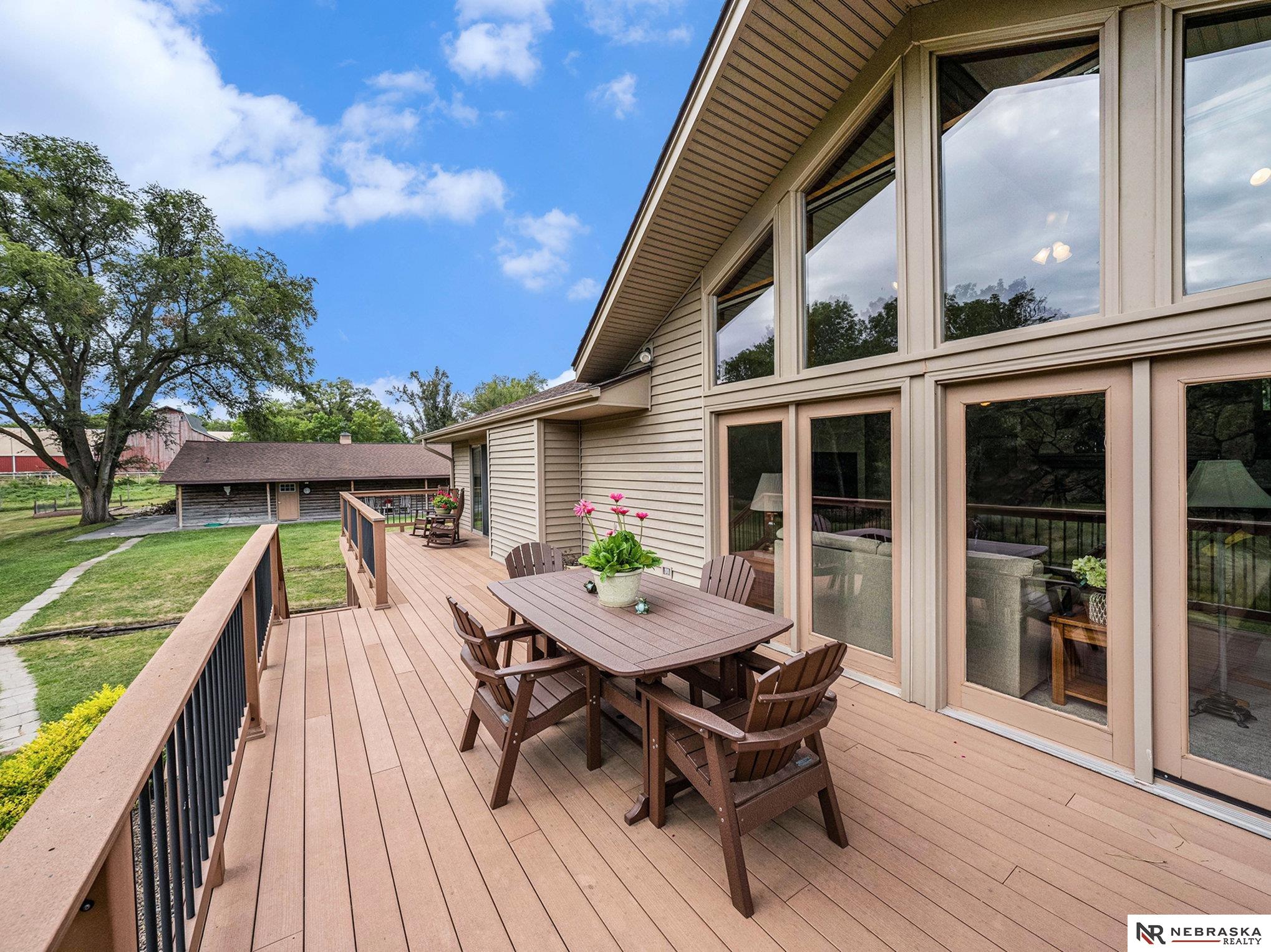 5601 Deerhaven Drive