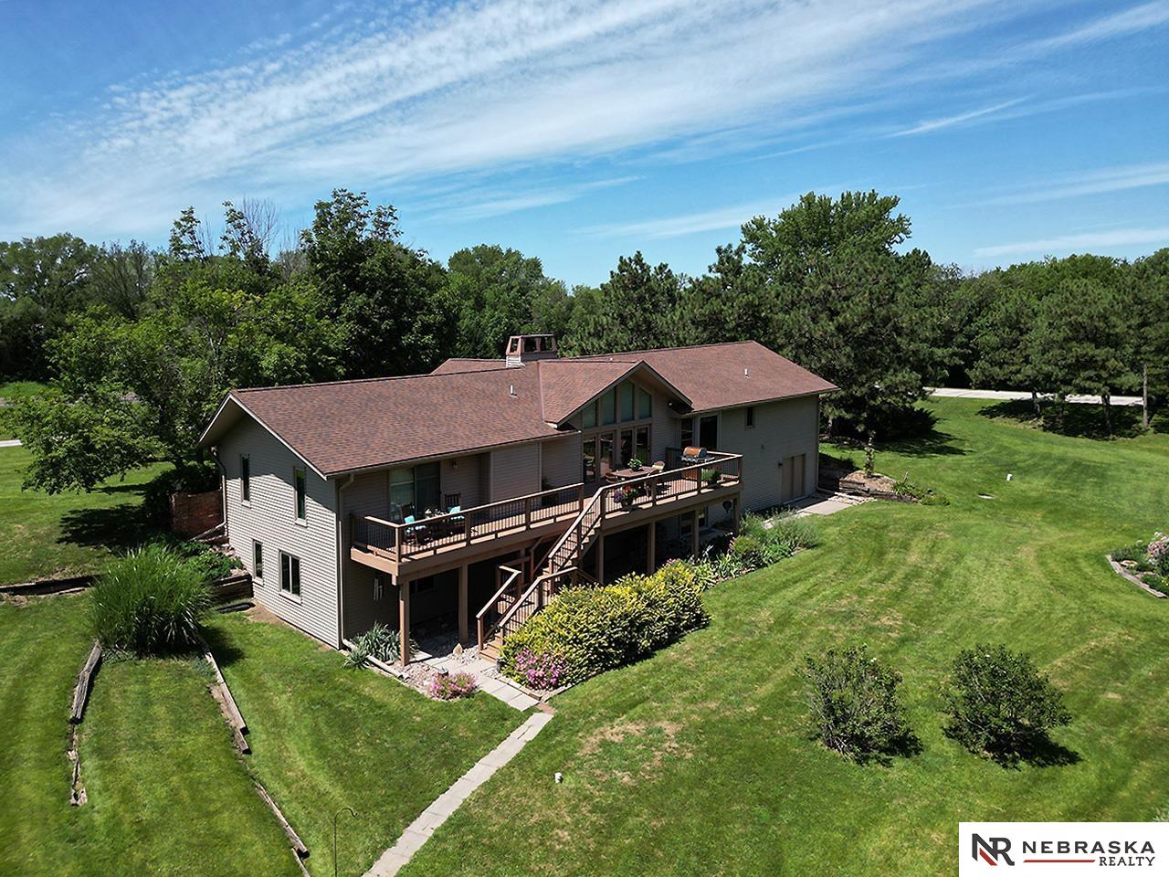 5601 Deerhaven Drive