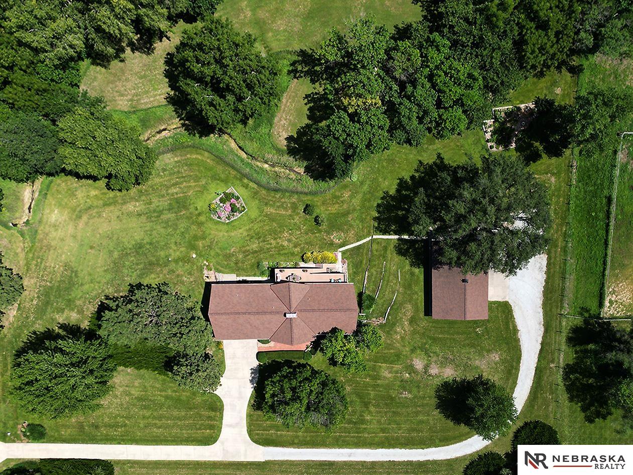 5601 Deerhaven Drive