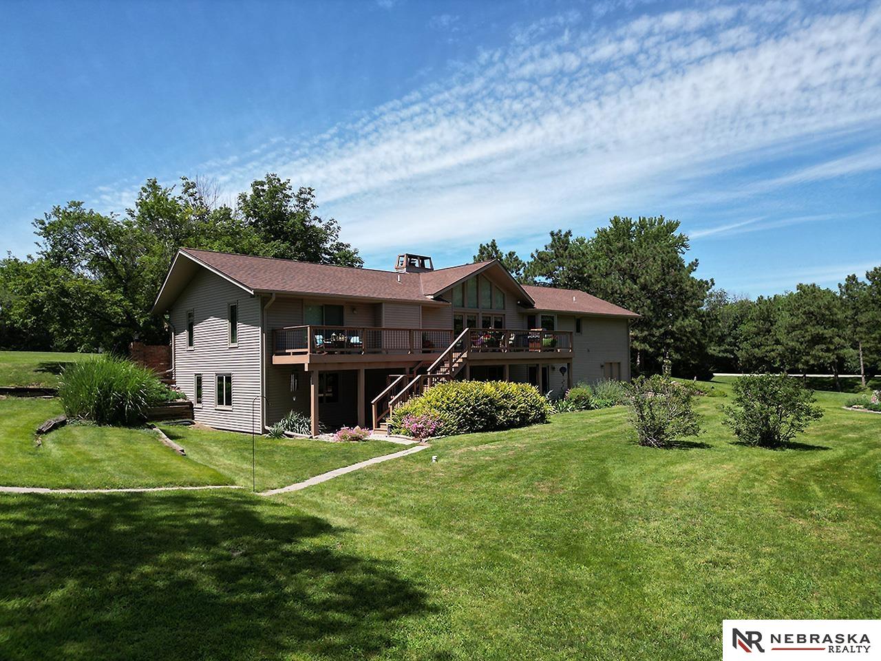 5601 Deerhaven Drive