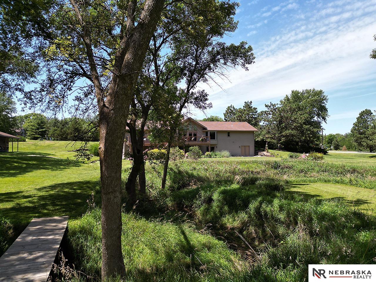 5601 Deerhaven Drive