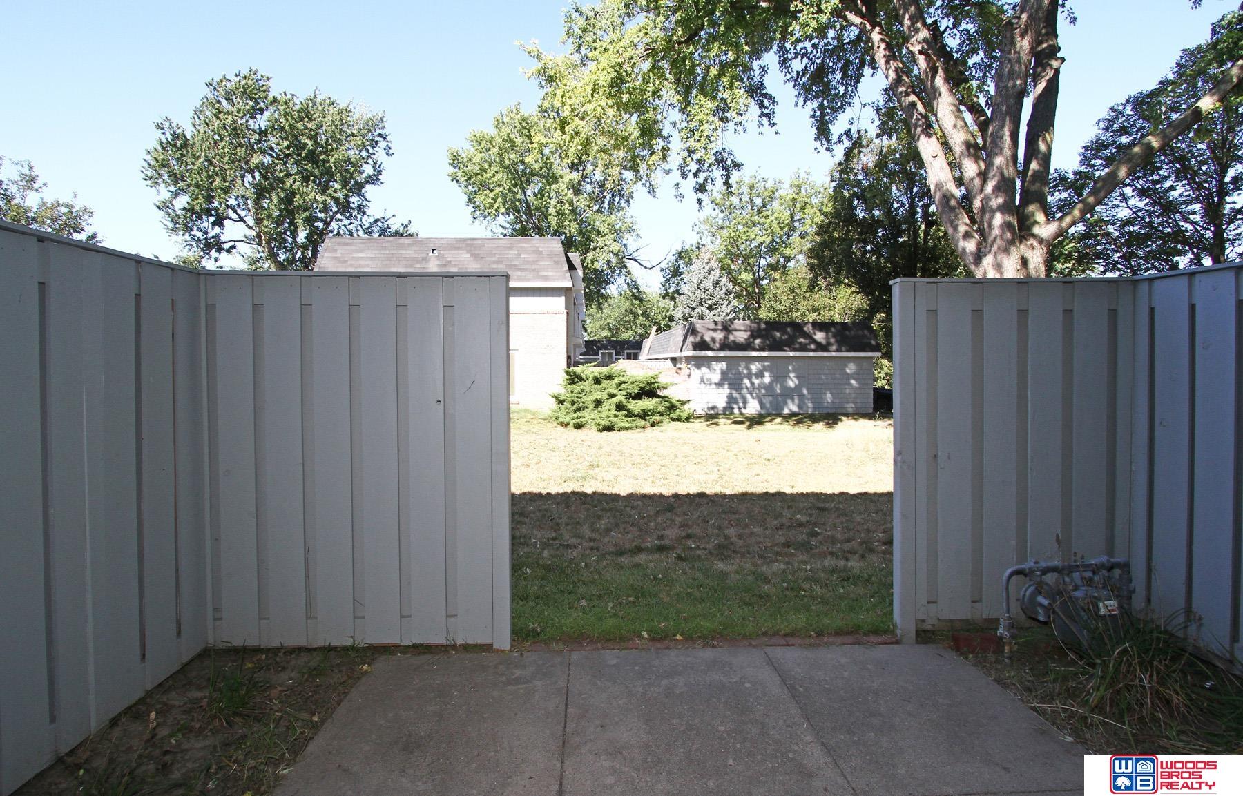 7111 Old Post Road # 13