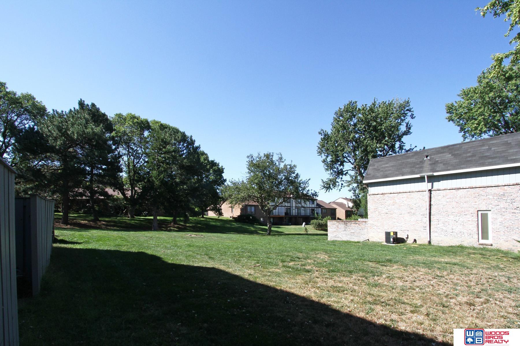 7111 Old Post Road # 13