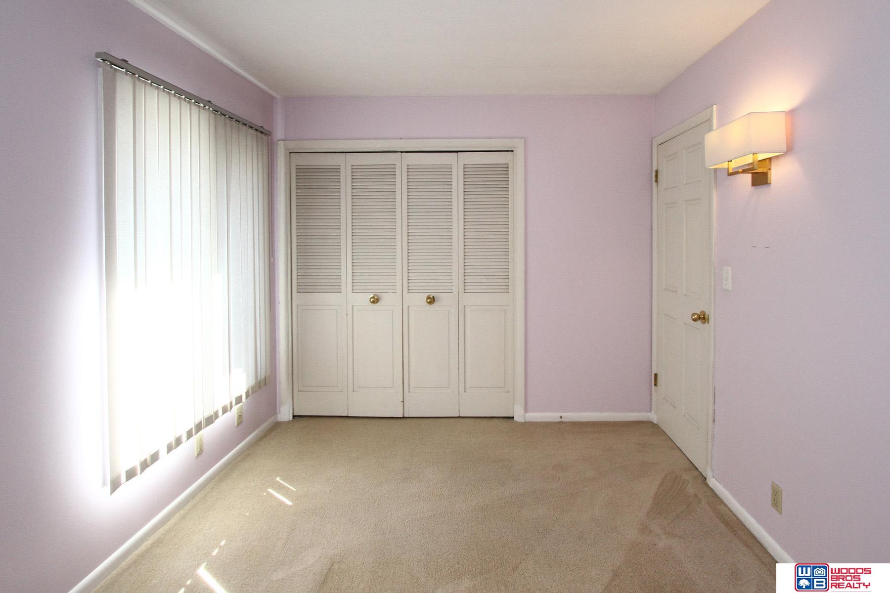 7111 Old Post Road # 13
