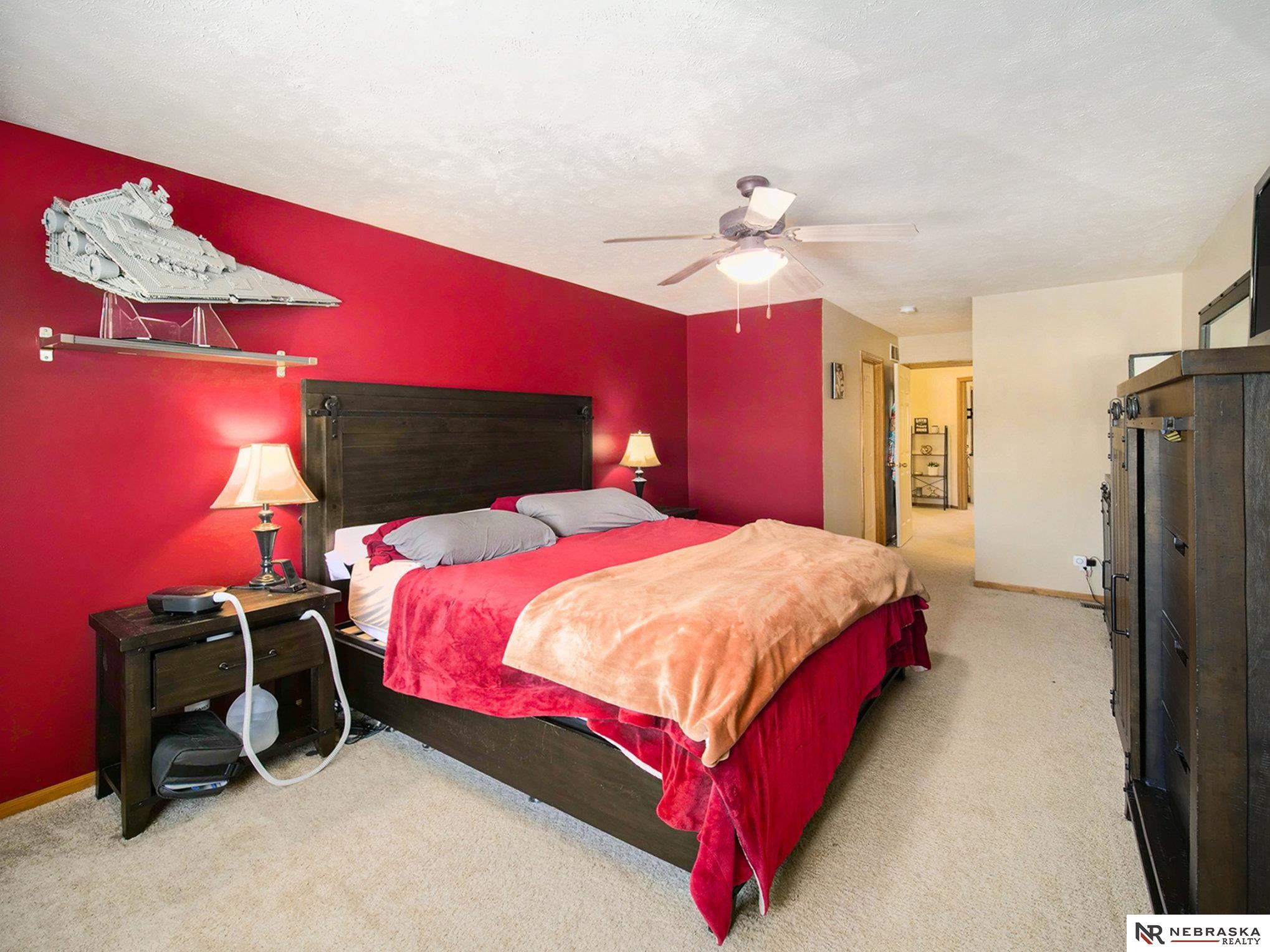1517 Sawyer Court