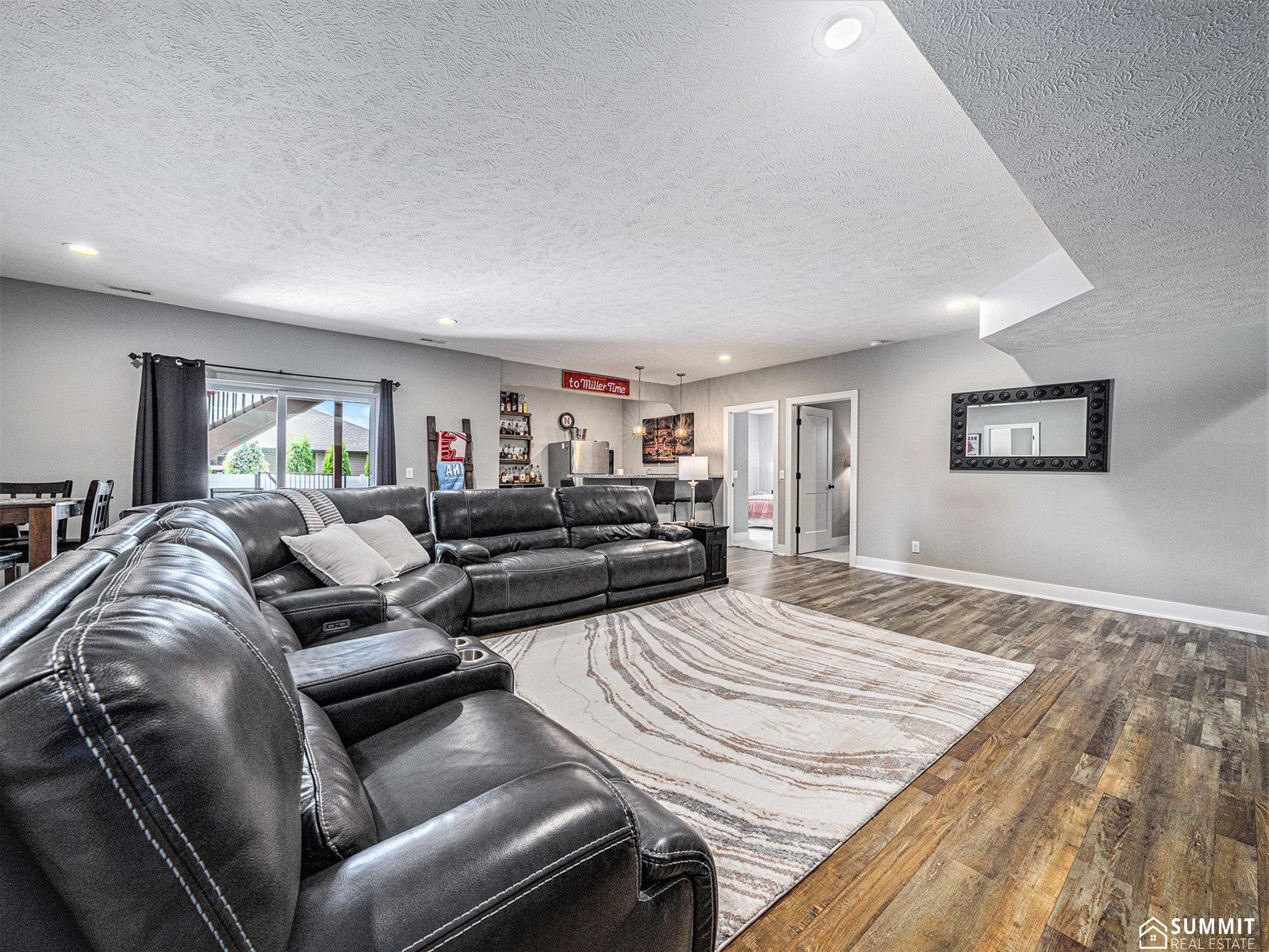 7635 S 78th Street