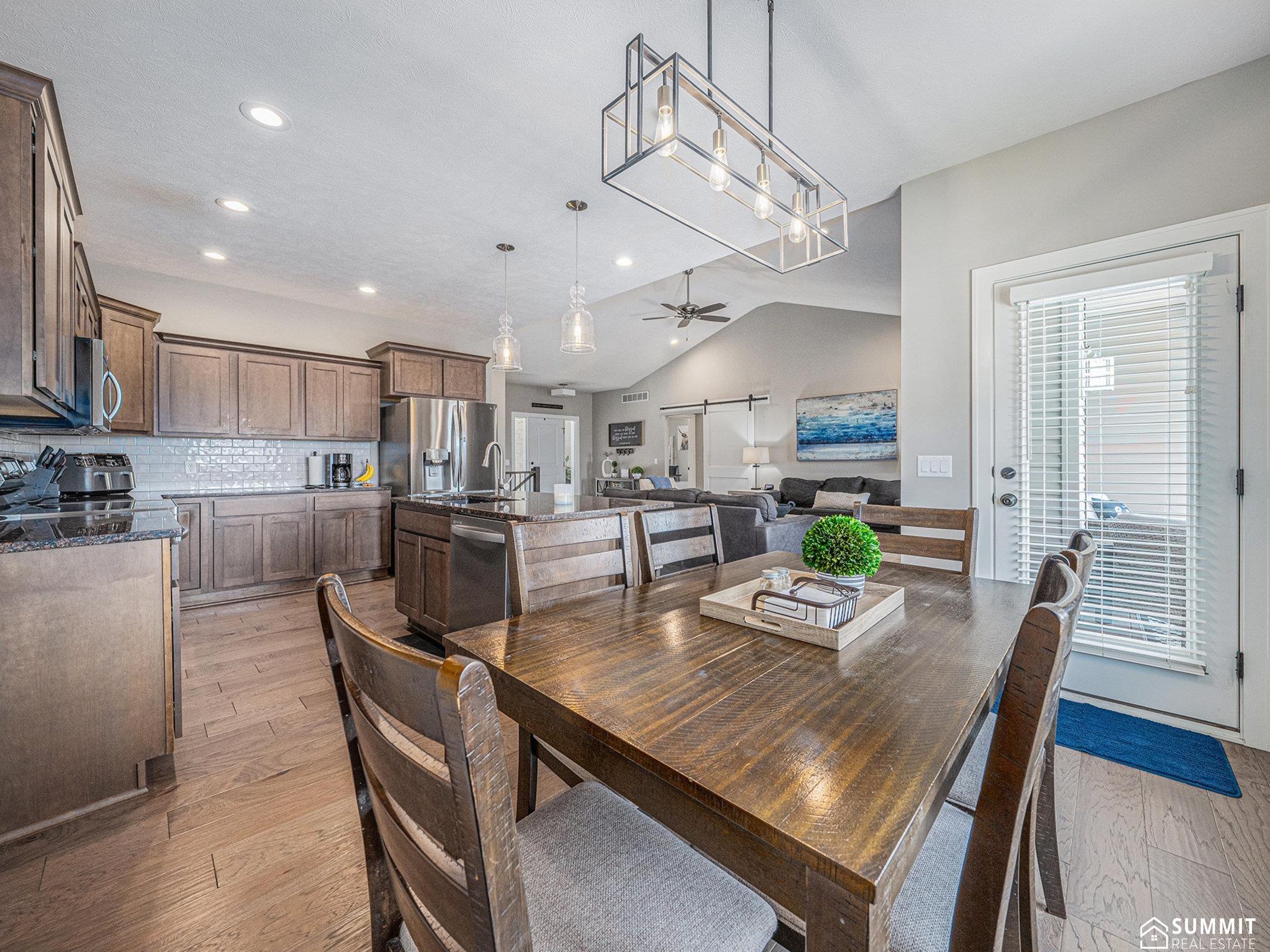 7635 S 78th Street