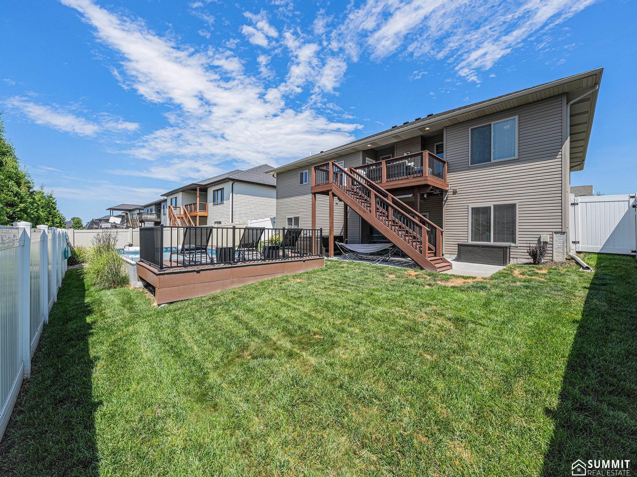 7635 S 78th Street