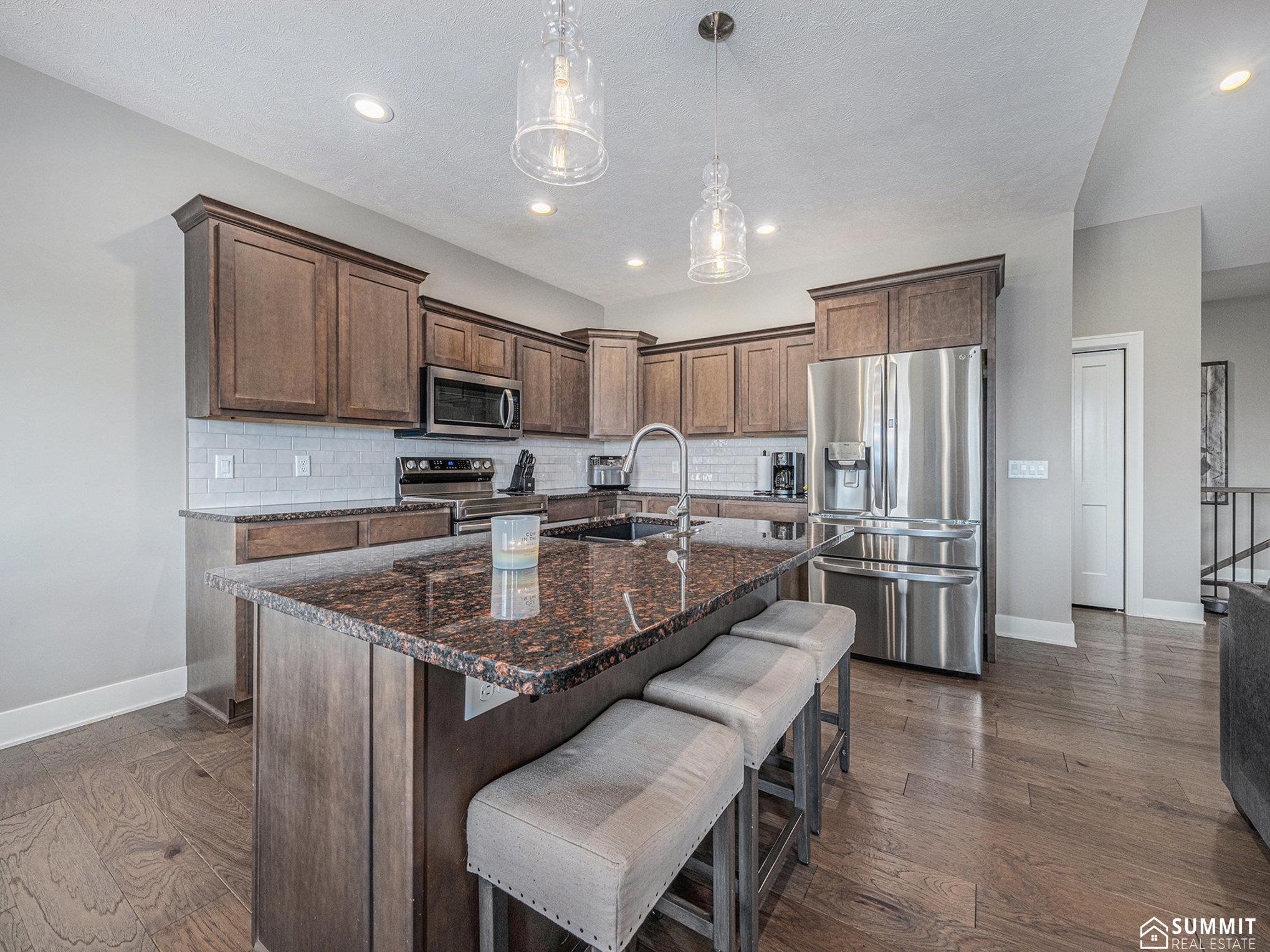 7635 S 78th Street