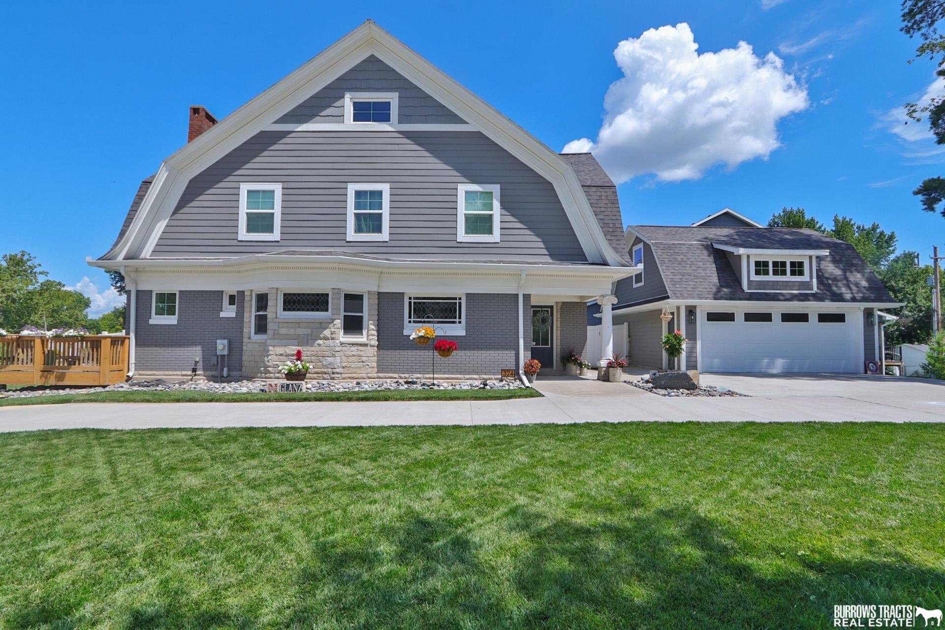 324 S 55th Street