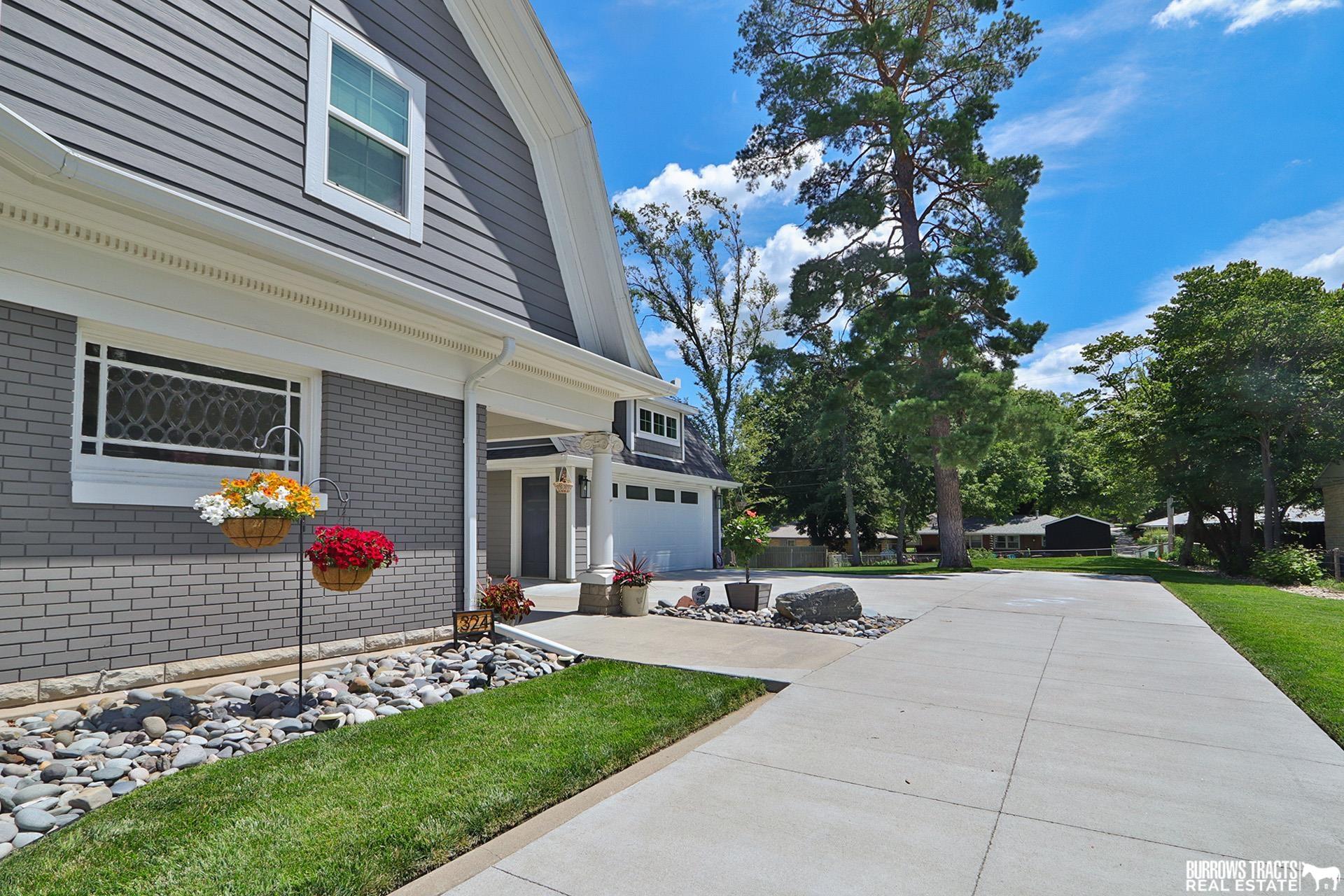 324 S 55th Street