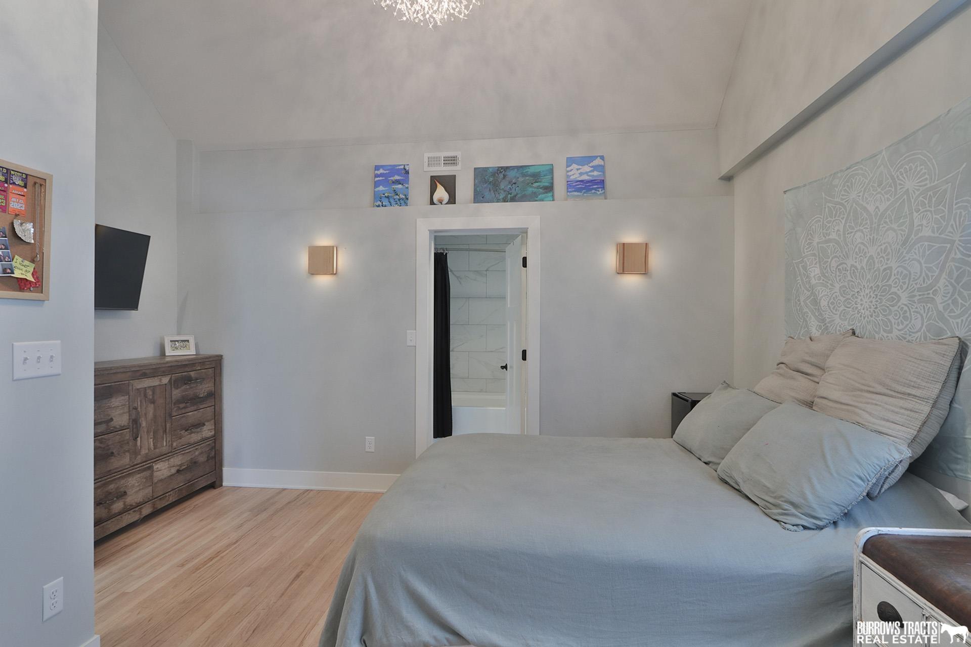 324 S 55th Street