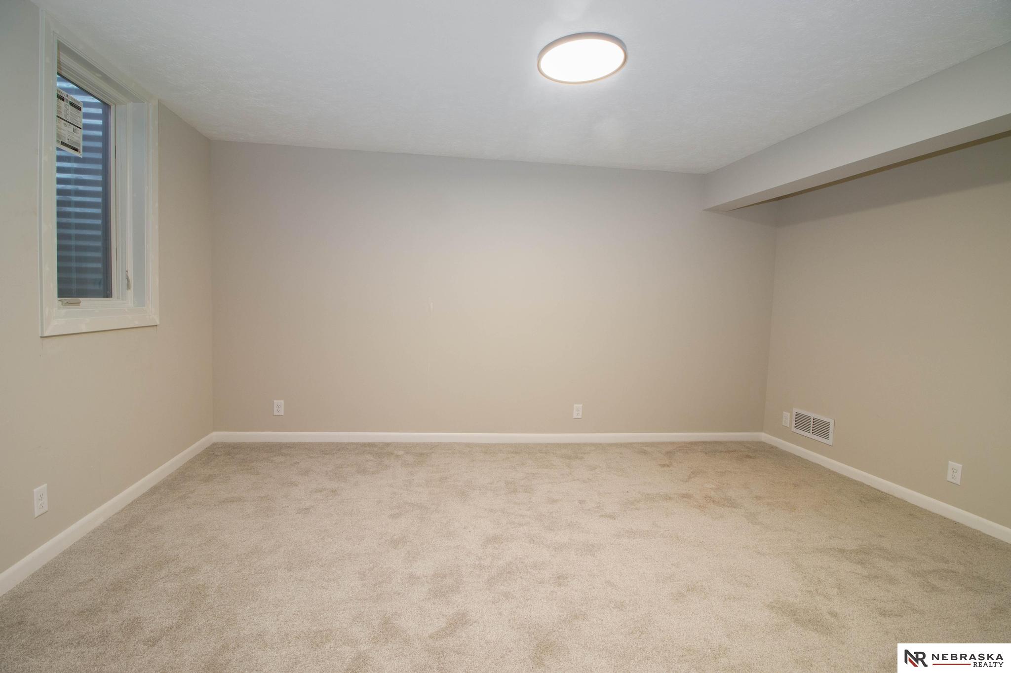 7311 Old Post Road # 22