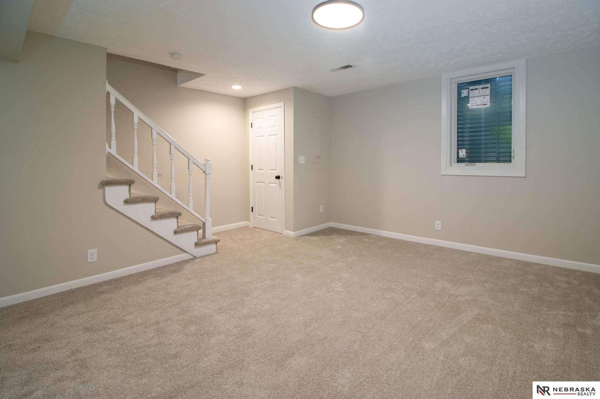 7311 Old Post Road # 22