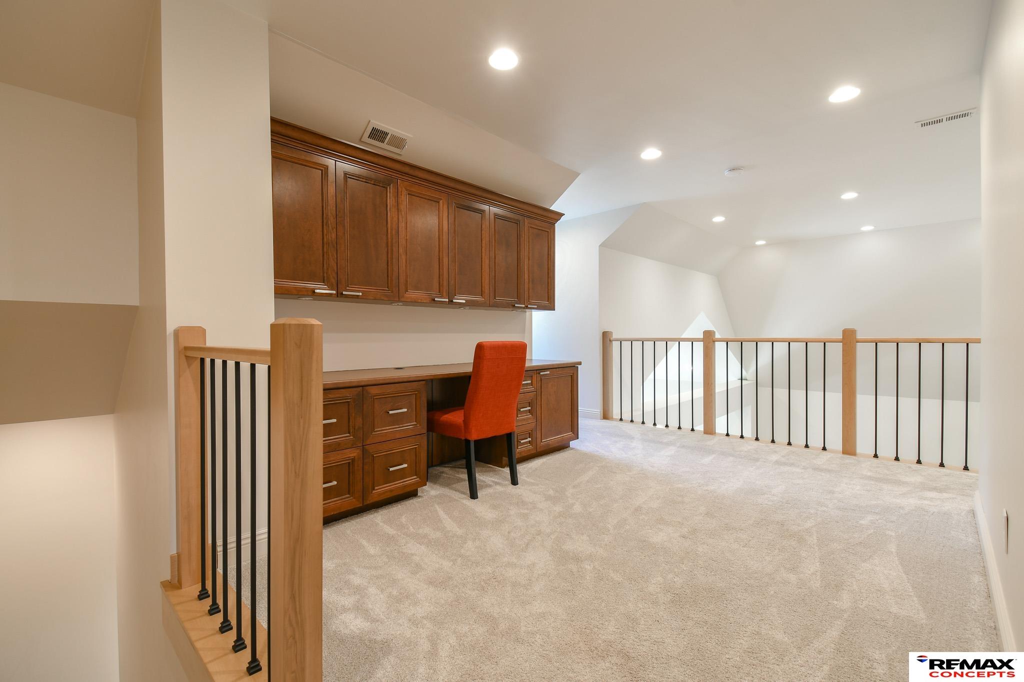 7840 Viburnum Drive